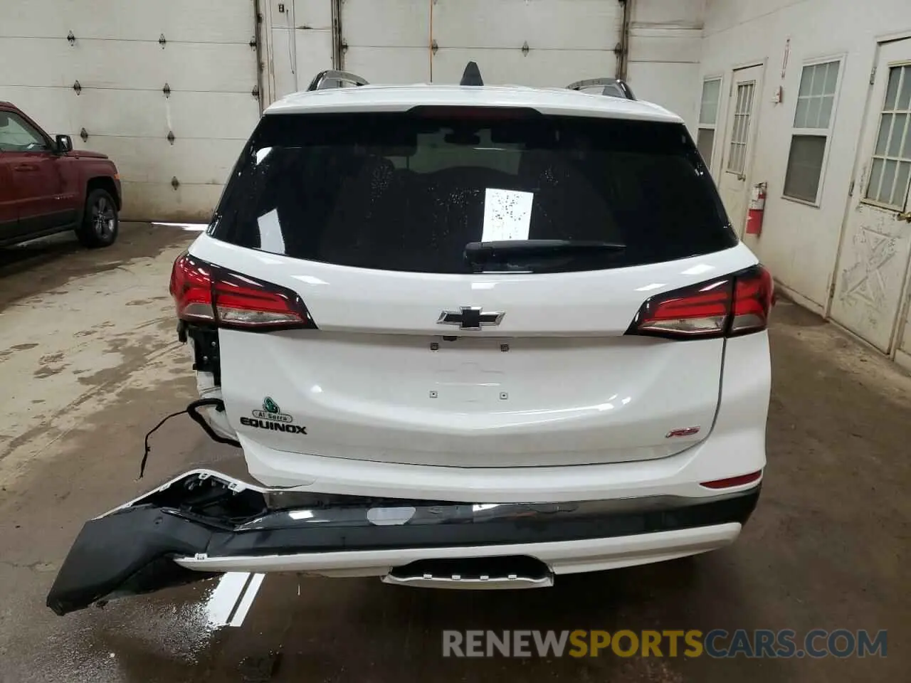 6 Photograph of a damaged car 3GNAXMEV8NS120941 CHEVROLET EQUINOX 2022