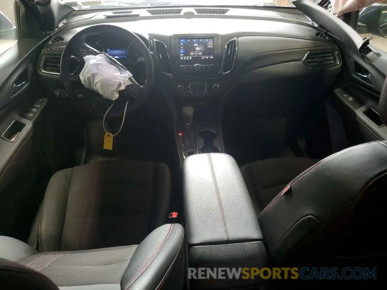 8 Photograph of a damaged car 3GNAXMEV8NS121927 CHEVROLET EQUINOX 2022