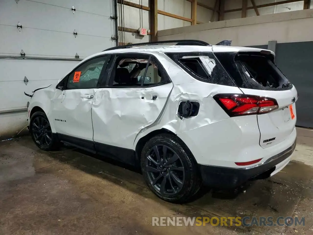 2 Photograph of a damaged car 3GNAXMEV8NS223325 CHEVROLET EQUINOX 2022