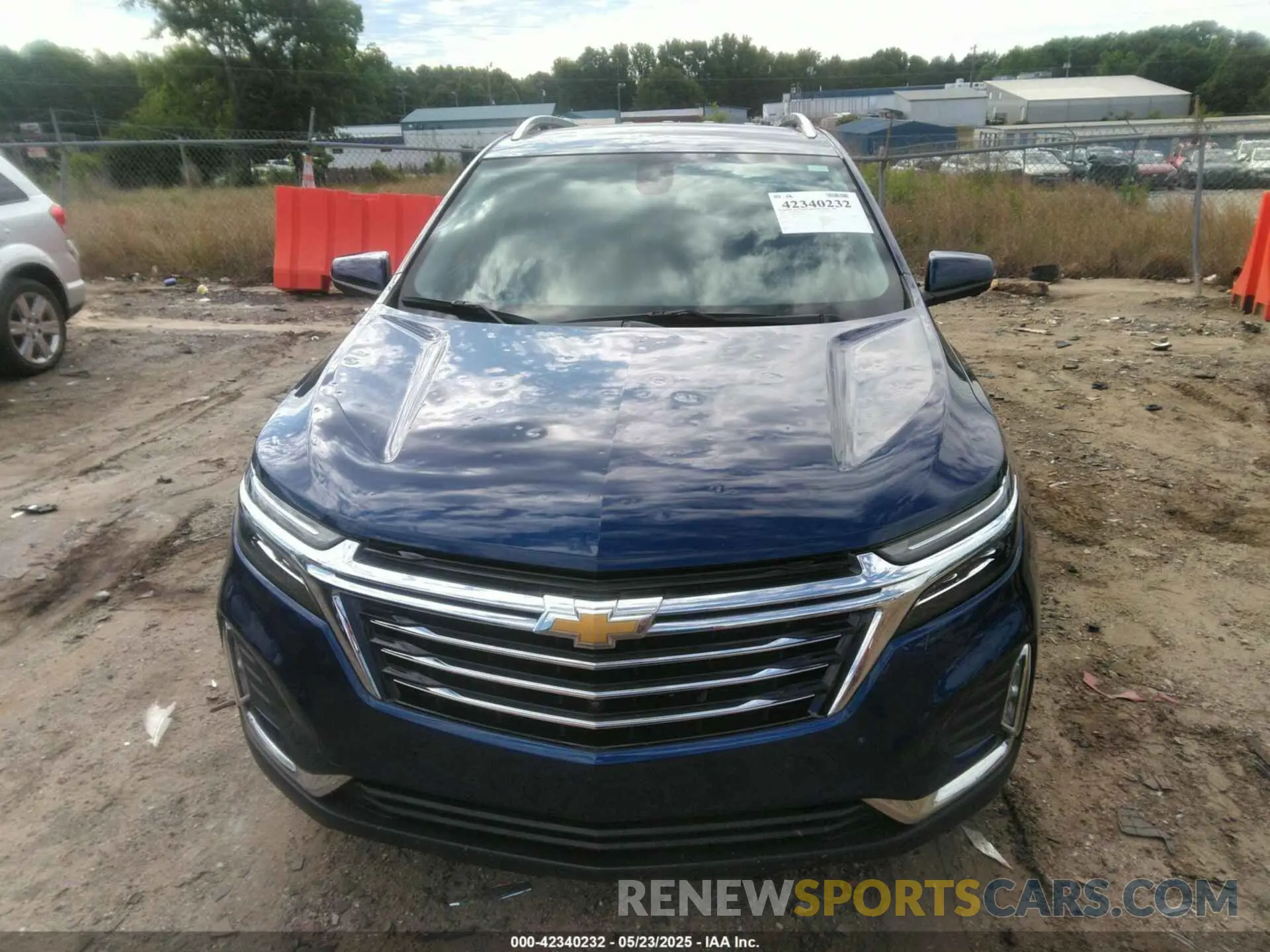 12 Photograph of a damaged car 3GNAXNEV1NS182042 CHEVROLET EQUINOX 2022