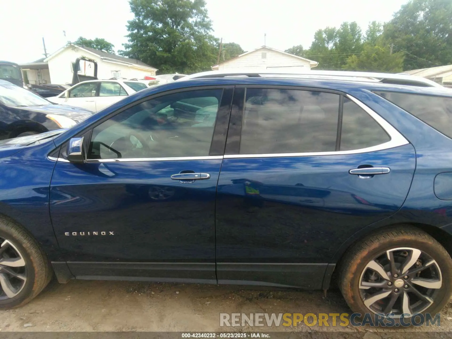 14 Photograph of a damaged car 3GNAXNEV1NS182042 CHEVROLET EQUINOX 2022