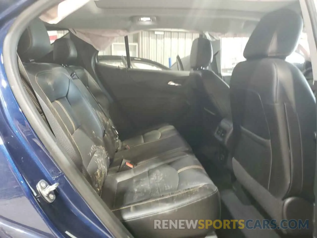 11 Photograph of a damaged car 3GNAXNEV6NS101200 CHEVROLET EQUINOX 2022