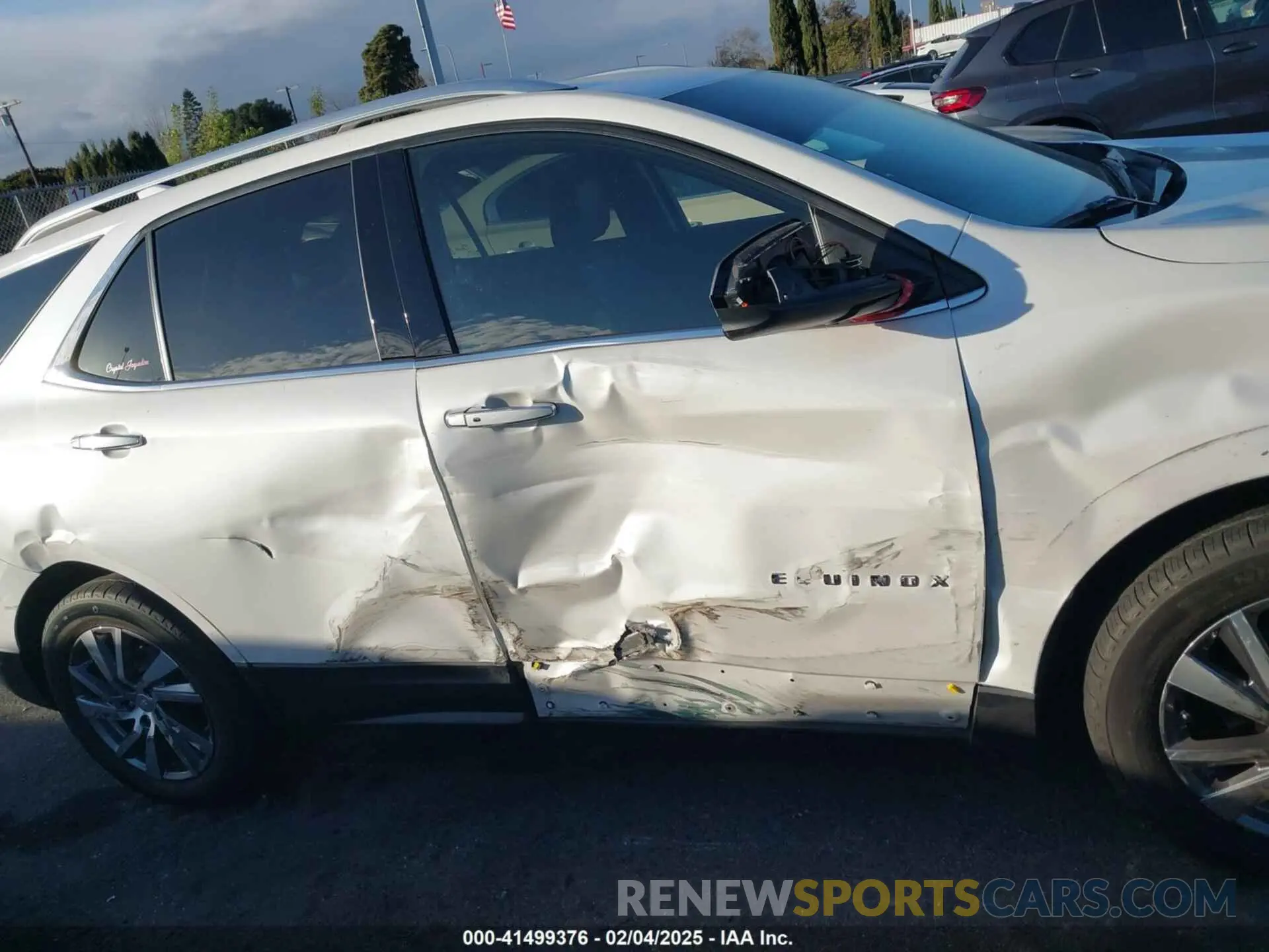 13 Photograph of a damaged car 3GNAXNEV7NS190940 CHEVROLET EQUINOX 2022