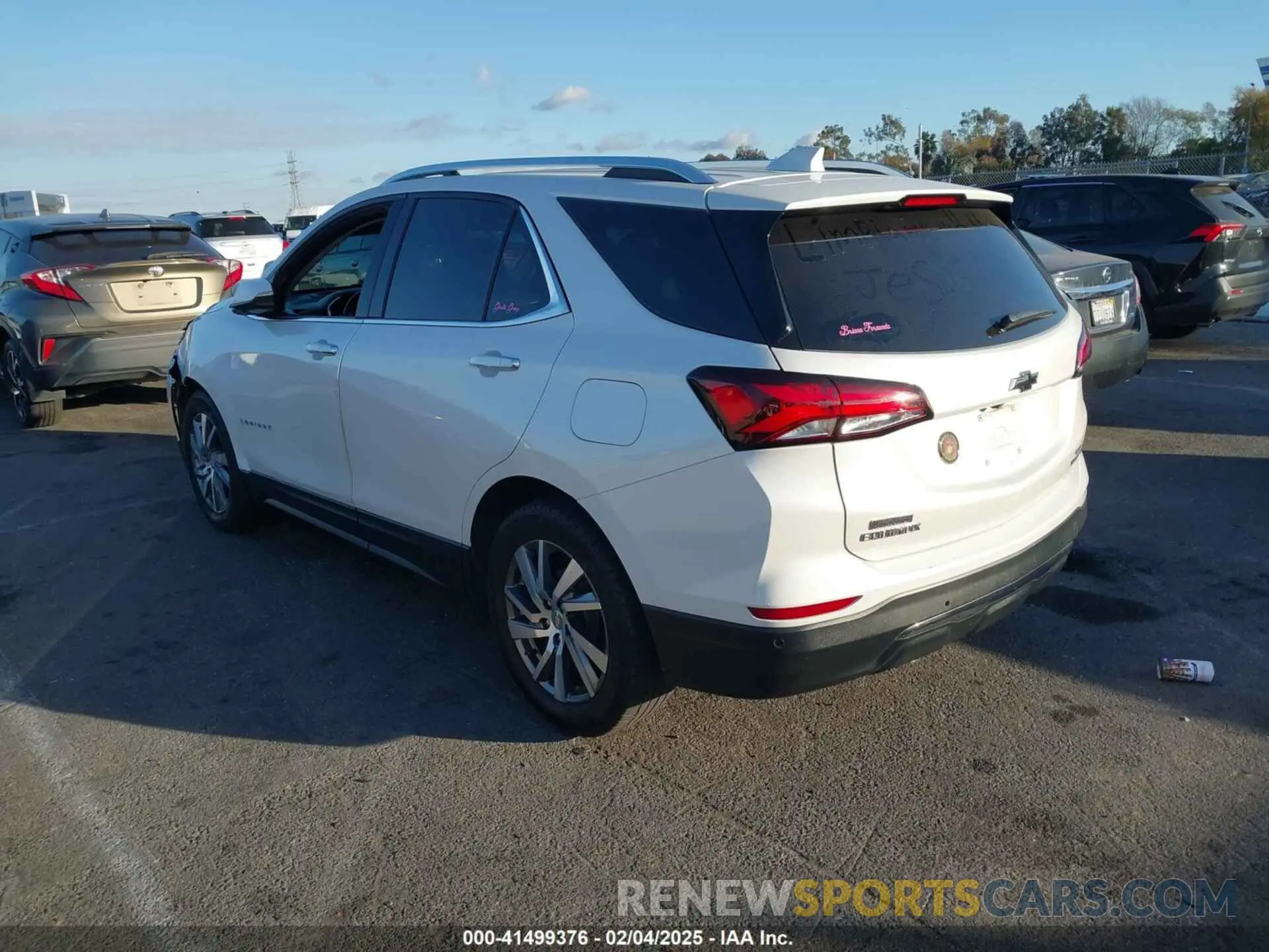 3 Photograph of a damaged car 3GNAXNEV7NS190940 CHEVROLET EQUINOX 2022