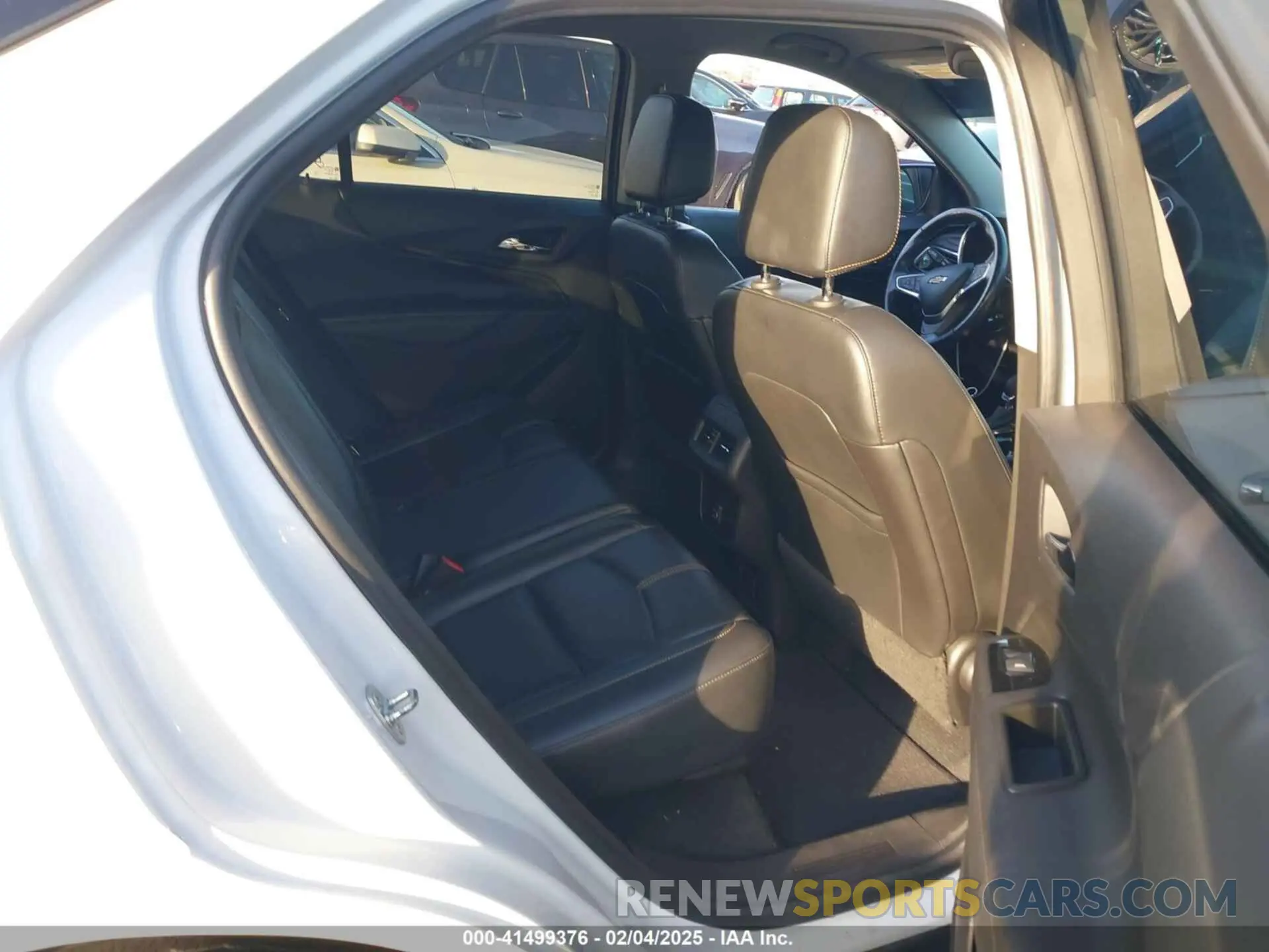 8 Photograph of a damaged car 3GNAXNEV7NS190940 CHEVROLET EQUINOX 2022