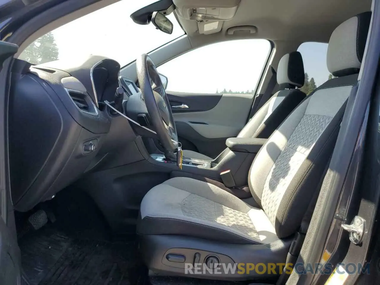 7 Photograph of a damaged car 3GNAXSEV0NS176070 CHEVROLET EQUINOX 2022