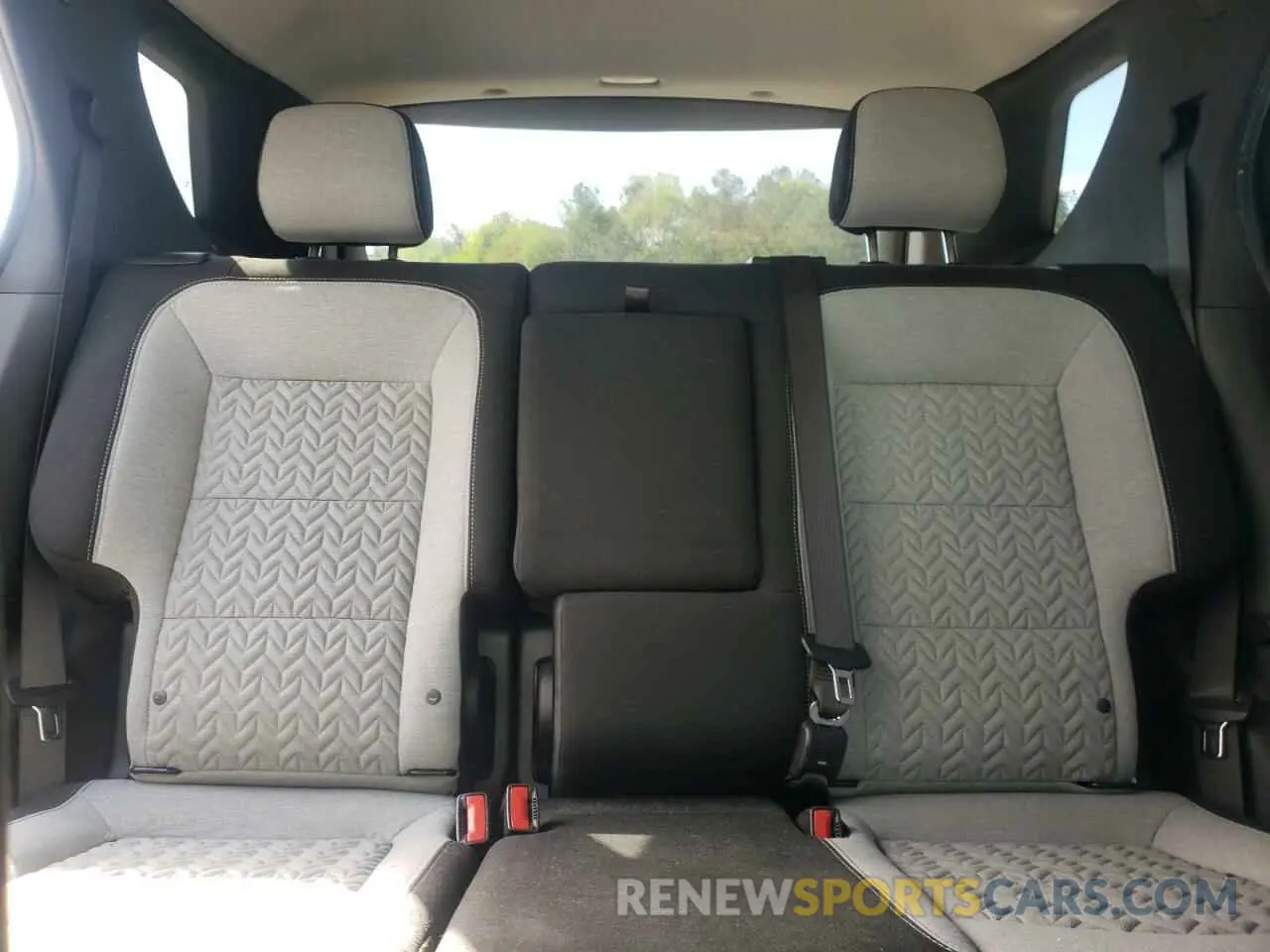 10 Photograph of a damaged car 3GNAXSEV0NS207690 CHEVROLET EQUINOX 2022