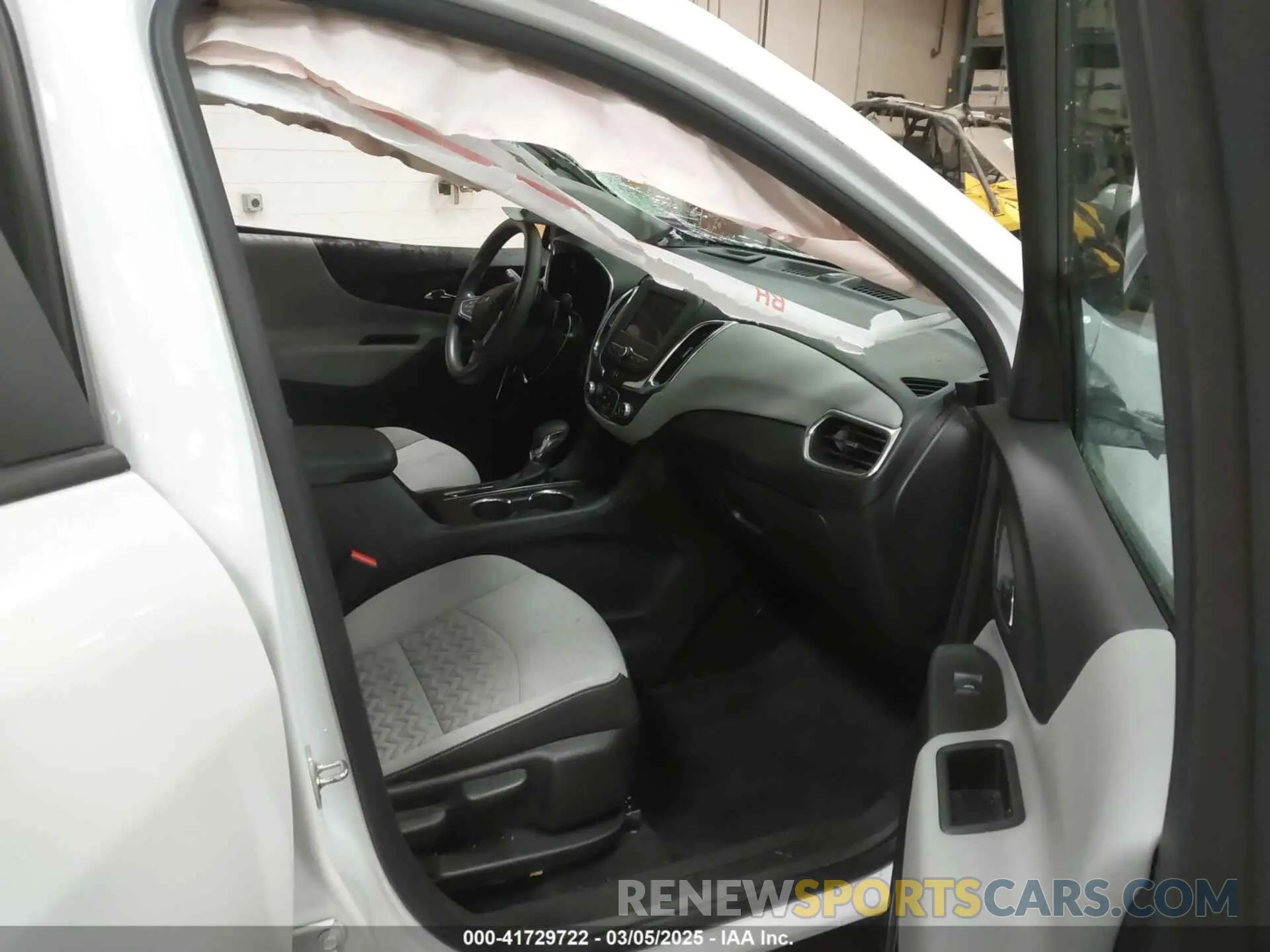5 Photograph of a damaged car 3GNAXSEV3NS170280 CHEVROLET EQUINOX 2022