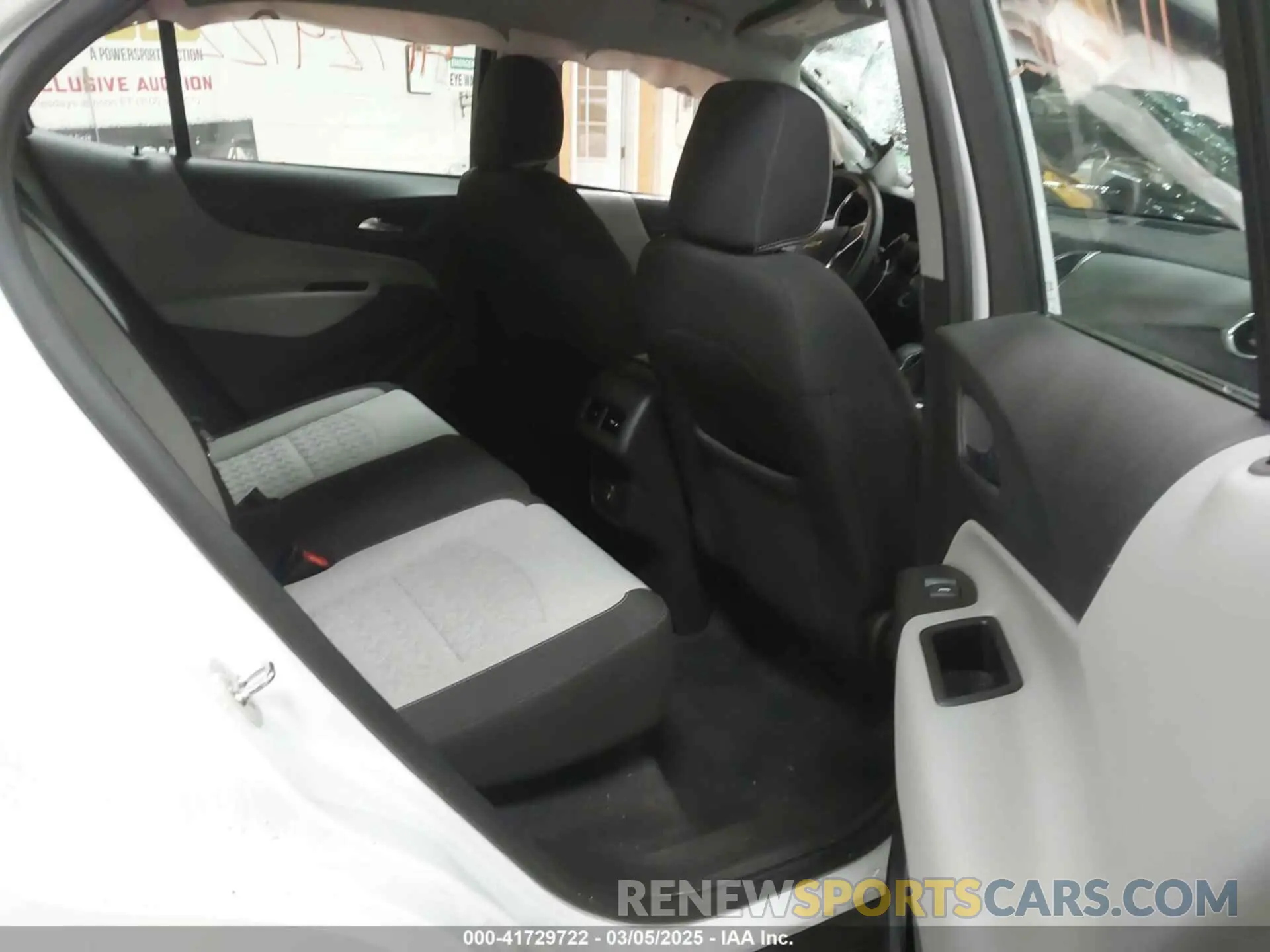 8 Photograph of a damaged car 3GNAXSEV3NS170280 CHEVROLET EQUINOX 2022