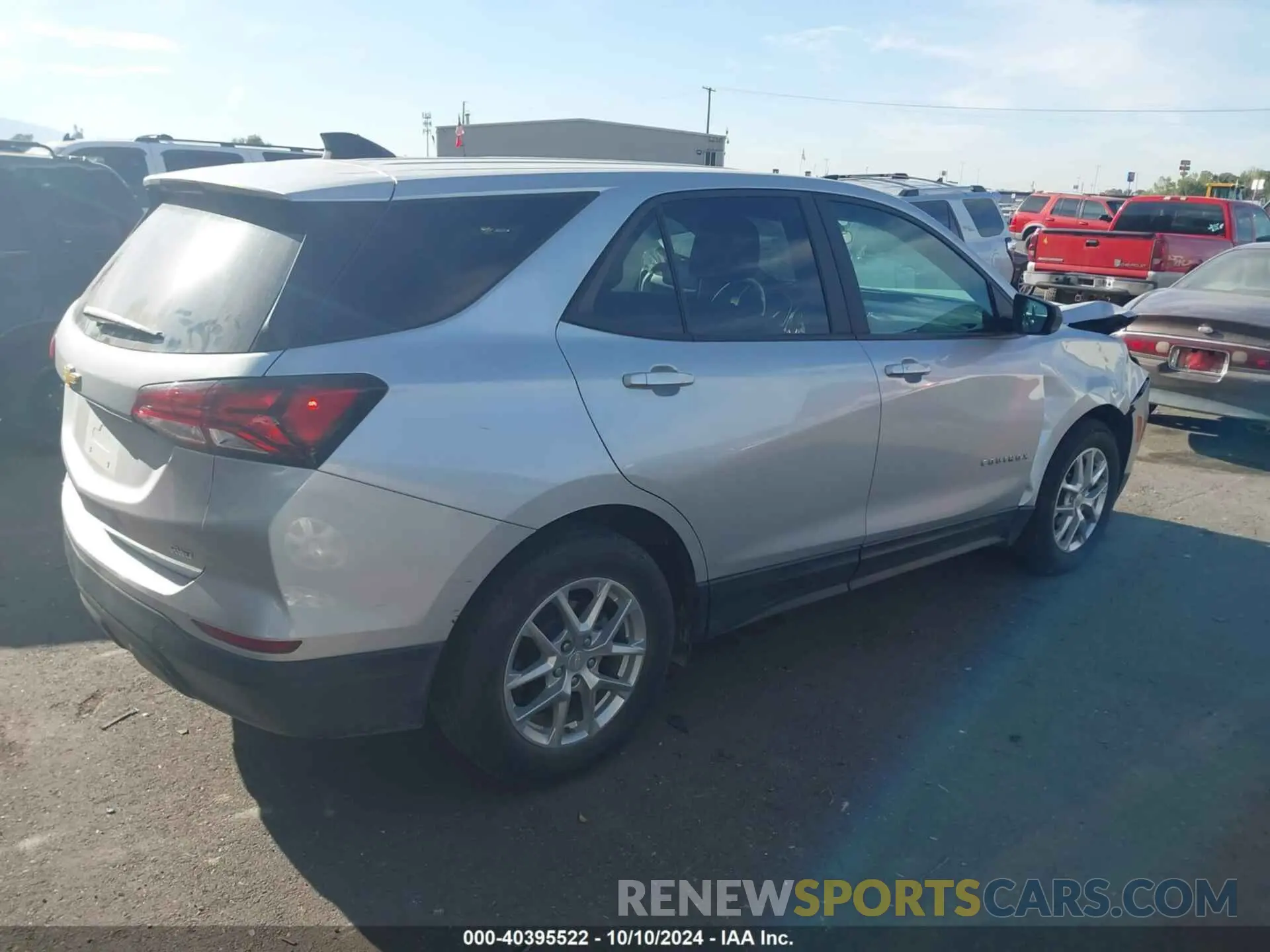 4 Photograph of a damaged car 3GNAXSEV4NS150099 CHEVROLET EQUINOX 2022