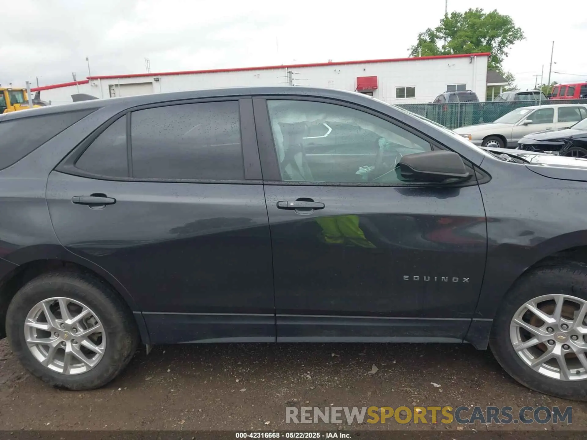 13 Photograph of a damaged car 3GNAXSEV5NS166036 CHEVROLET EQUINOX 2022