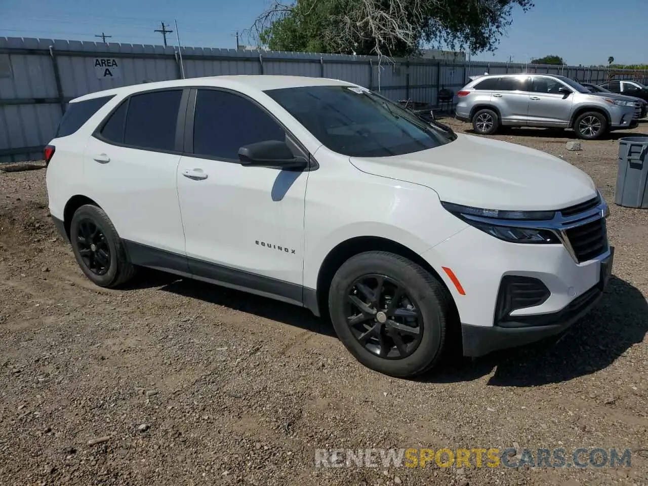 4 Photograph of a damaged car 3GNAXSEV5NS239261 CHEVROLET EQUINOX 2022