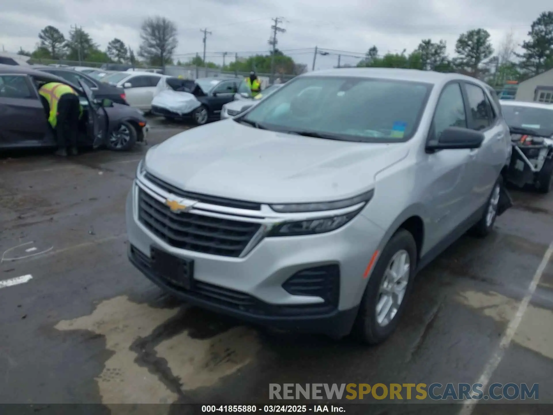 2 Photograph of a damaged car 3GNAXSEV9NS175452 CHEVROLET EQUINOX 2022