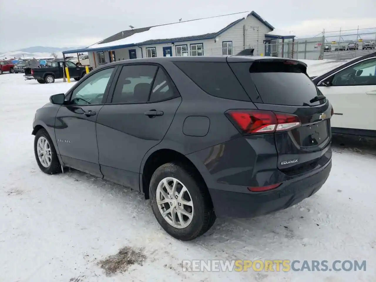 2 Photograph of a damaged car 3GNAXSEVXNS175265 CHEVROLET EQUINOX 2022