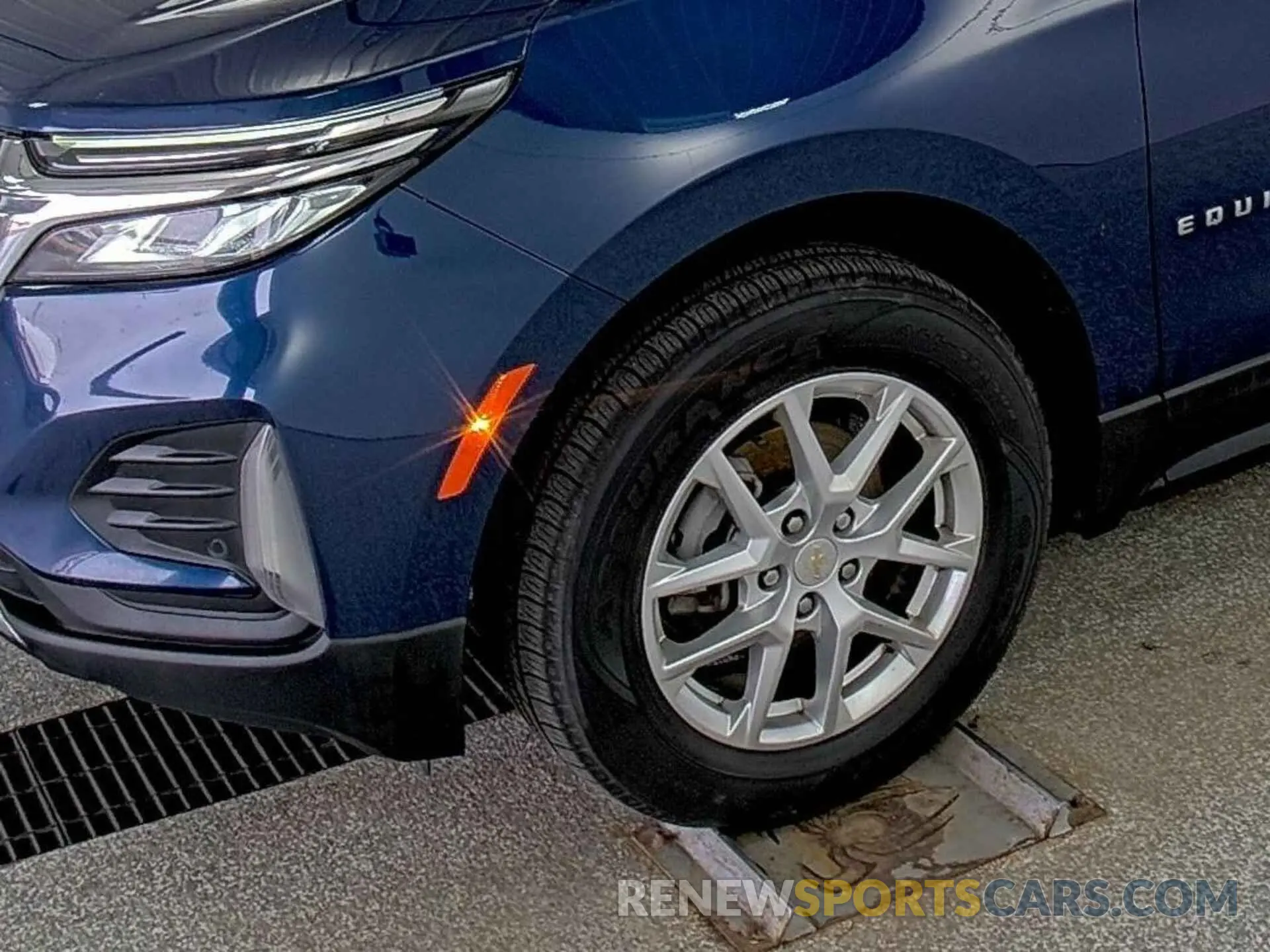 31 Photograph of a damaged car 3GNAXTEV0NL134403 CHEVROLET EQUINOX 2022