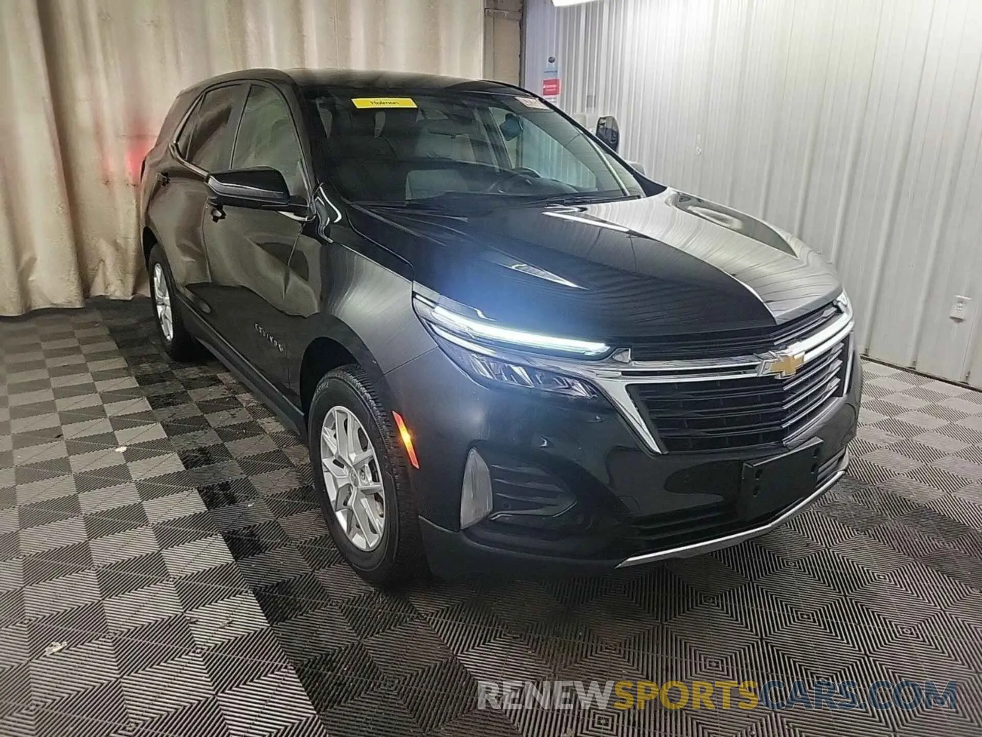 29 Photograph of a damaged car 3GNAXTEV0NL143022 CHEVROLET EQUINOX 2022