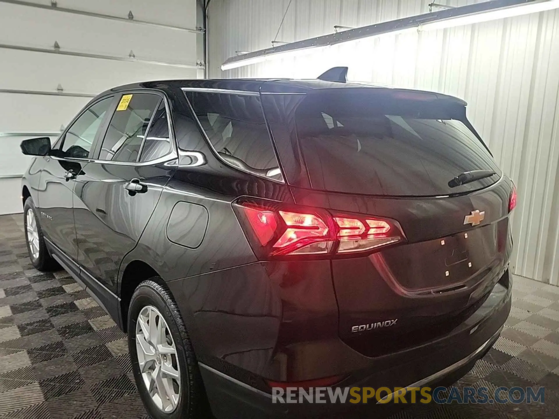 6 Photograph of a damaged car 3GNAXTEV0NL143022 CHEVROLET EQUINOX 2022