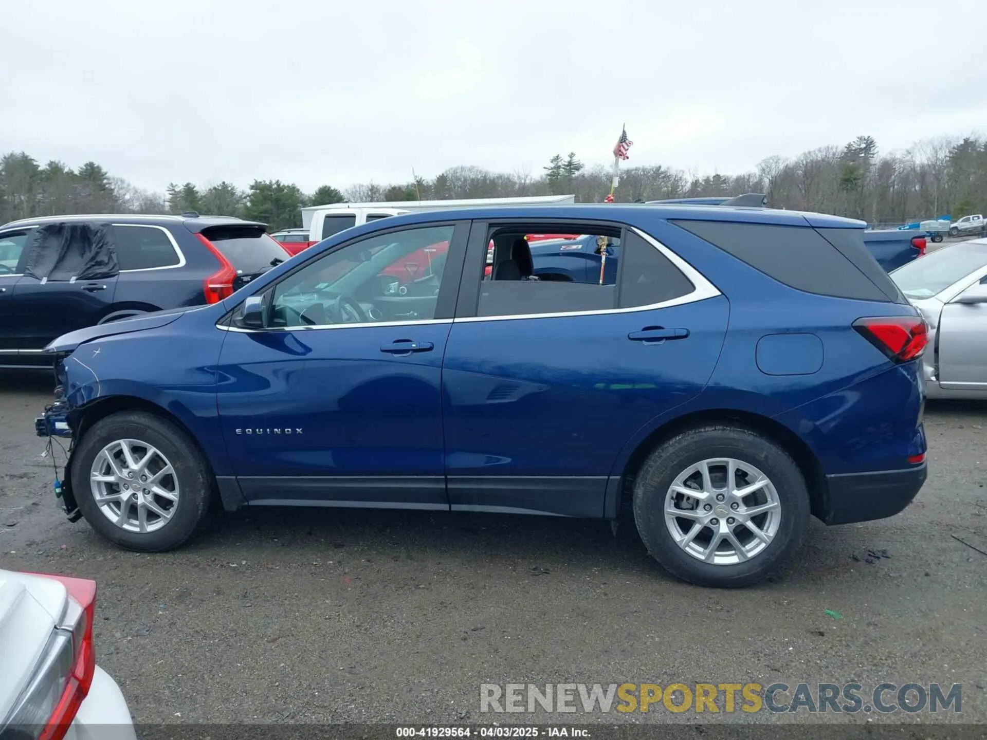 15 Photograph of a damaged car 3GNAXTEV0NL150455 CHEVROLET EQUINOX 2022