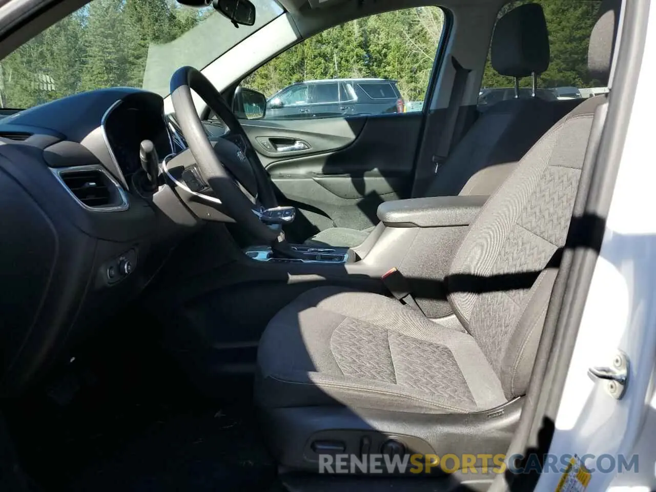 7 Photograph of a damaged car 3GNAXTEV1NL134670 CHEVROLET EQUINOX 2022