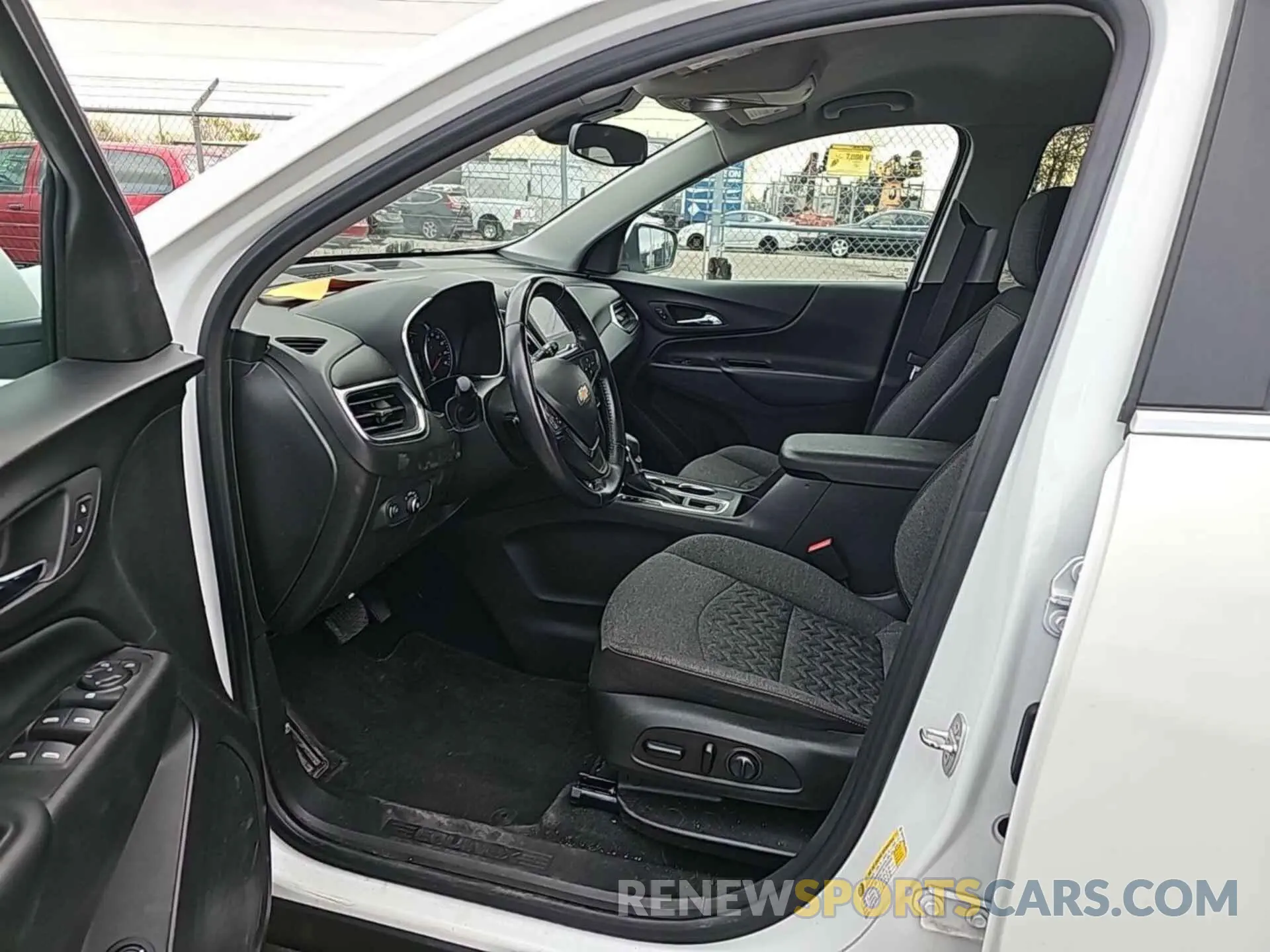 16 Photograph of a damaged car 3GNAXTEV6NL132817 CHEVROLET EQUINOX 2022