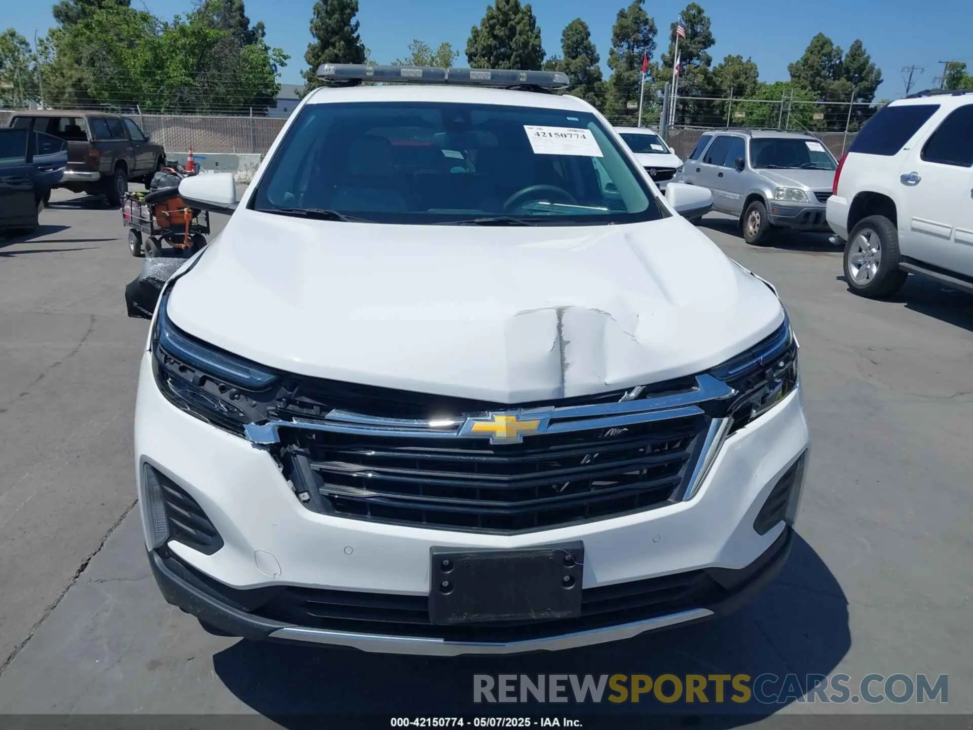 12 Photograph of a damaged car 3GNAXTEV7NL244445 CHEVROLET EQUINOX 2022
