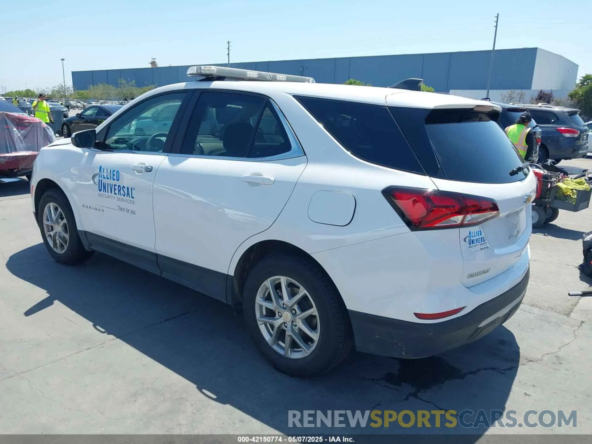3 Photograph of a damaged car 3GNAXTEV7NL244445 CHEVROLET EQUINOX 2022