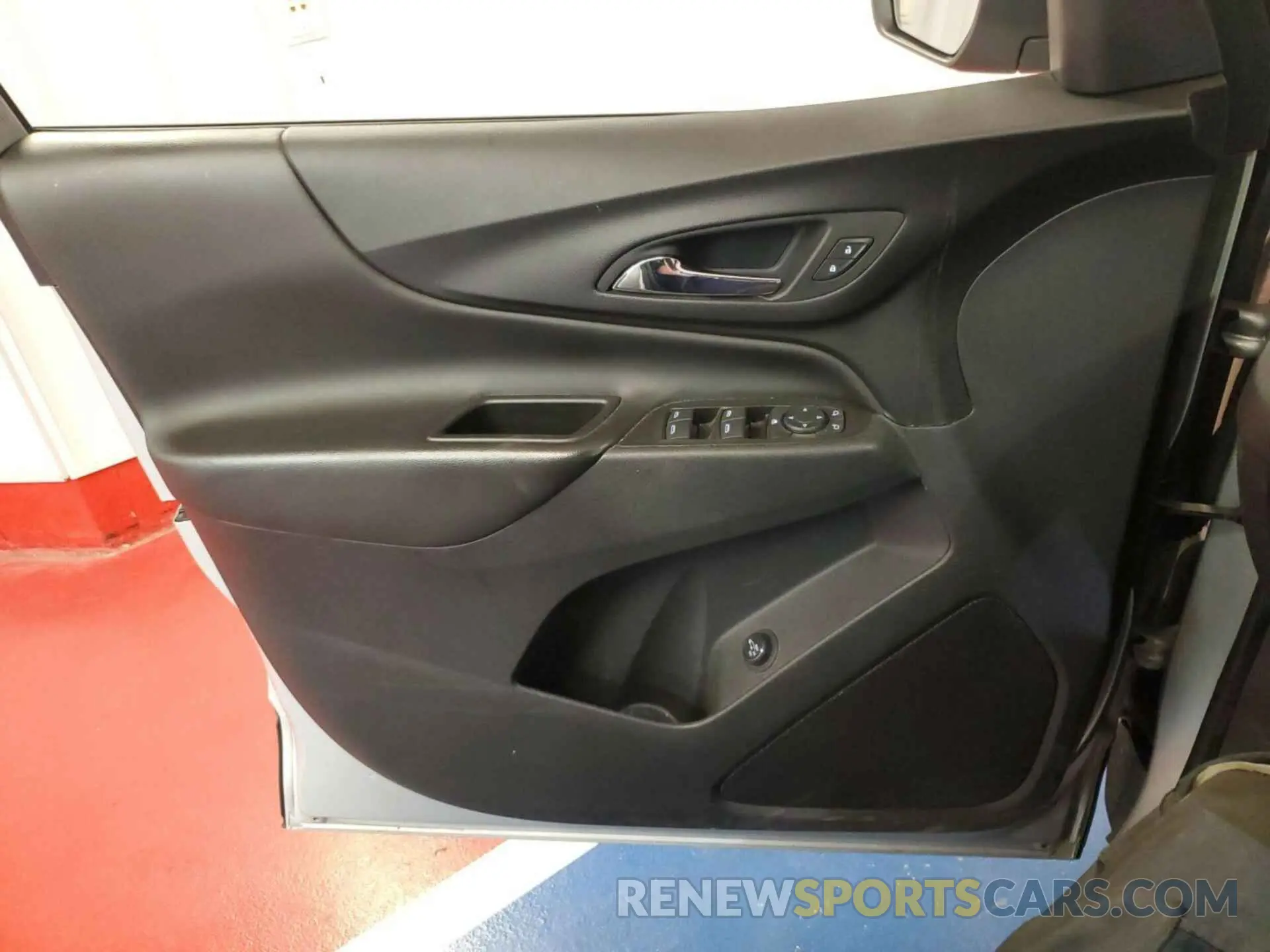 1 Photograph of a damaged car 3GNAXTEV8NL135587 CHEVROLET EQUINOX 2022