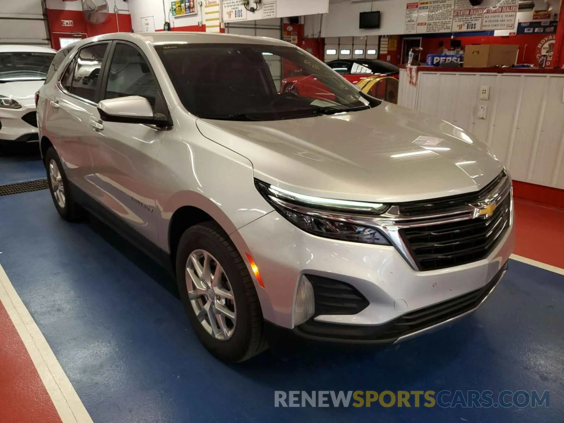 26 Photograph of a damaged car 3GNAXTEV8NL135587 CHEVROLET EQUINOX 2022