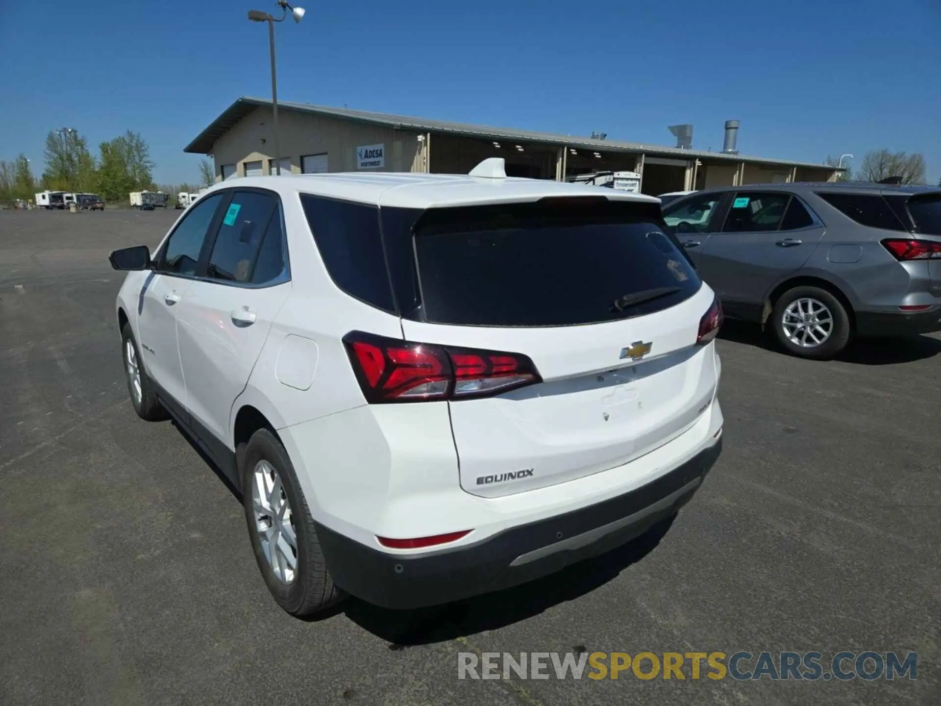 7 Photograph of a damaged car 3GNAXTEV8NL143348 CHEVROLET EQUINOX 2022