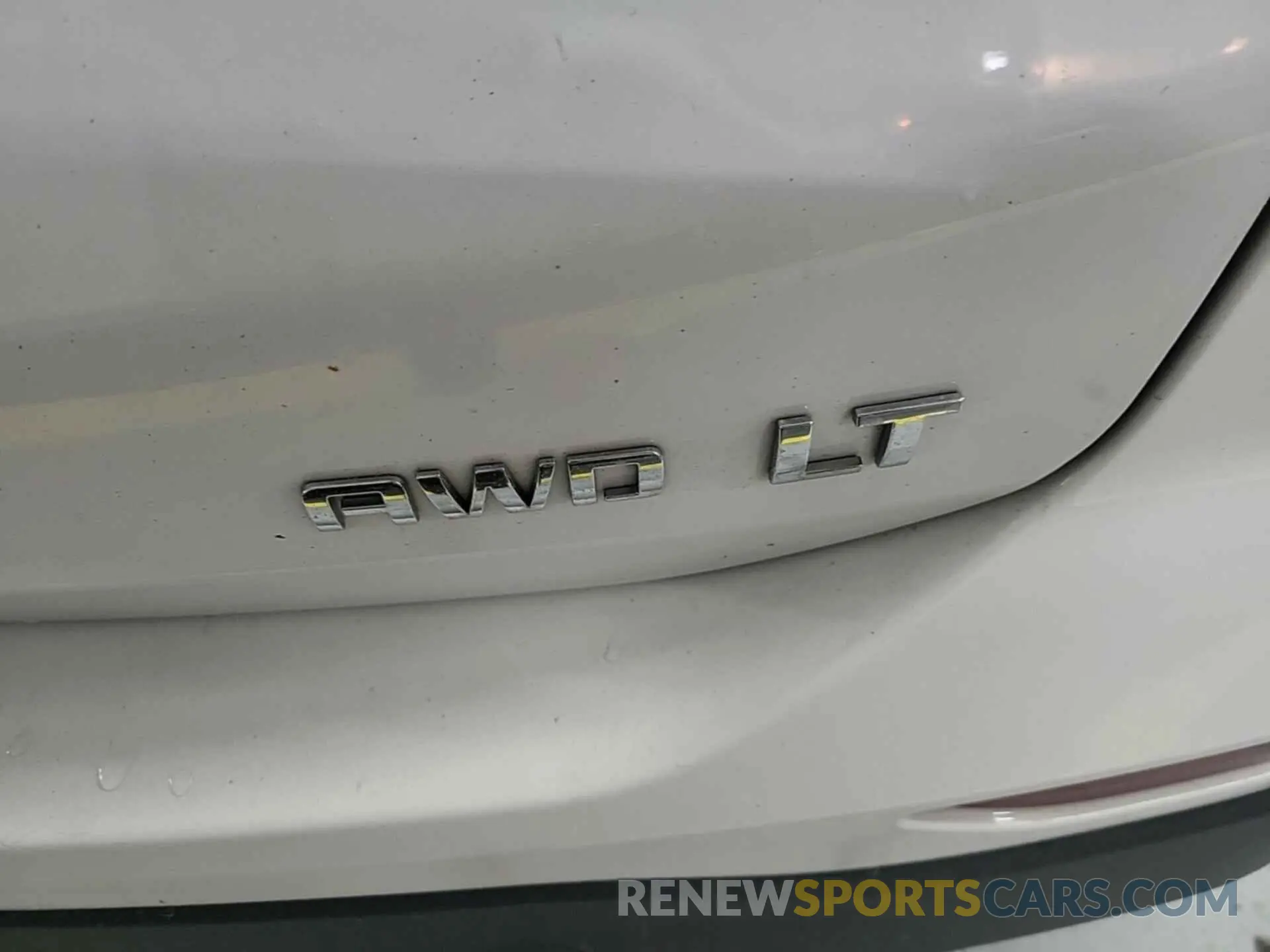 19 Photograph of a damaged car 3GNAXTEV9NL143066 CHEVROLET EQUINOX 2022