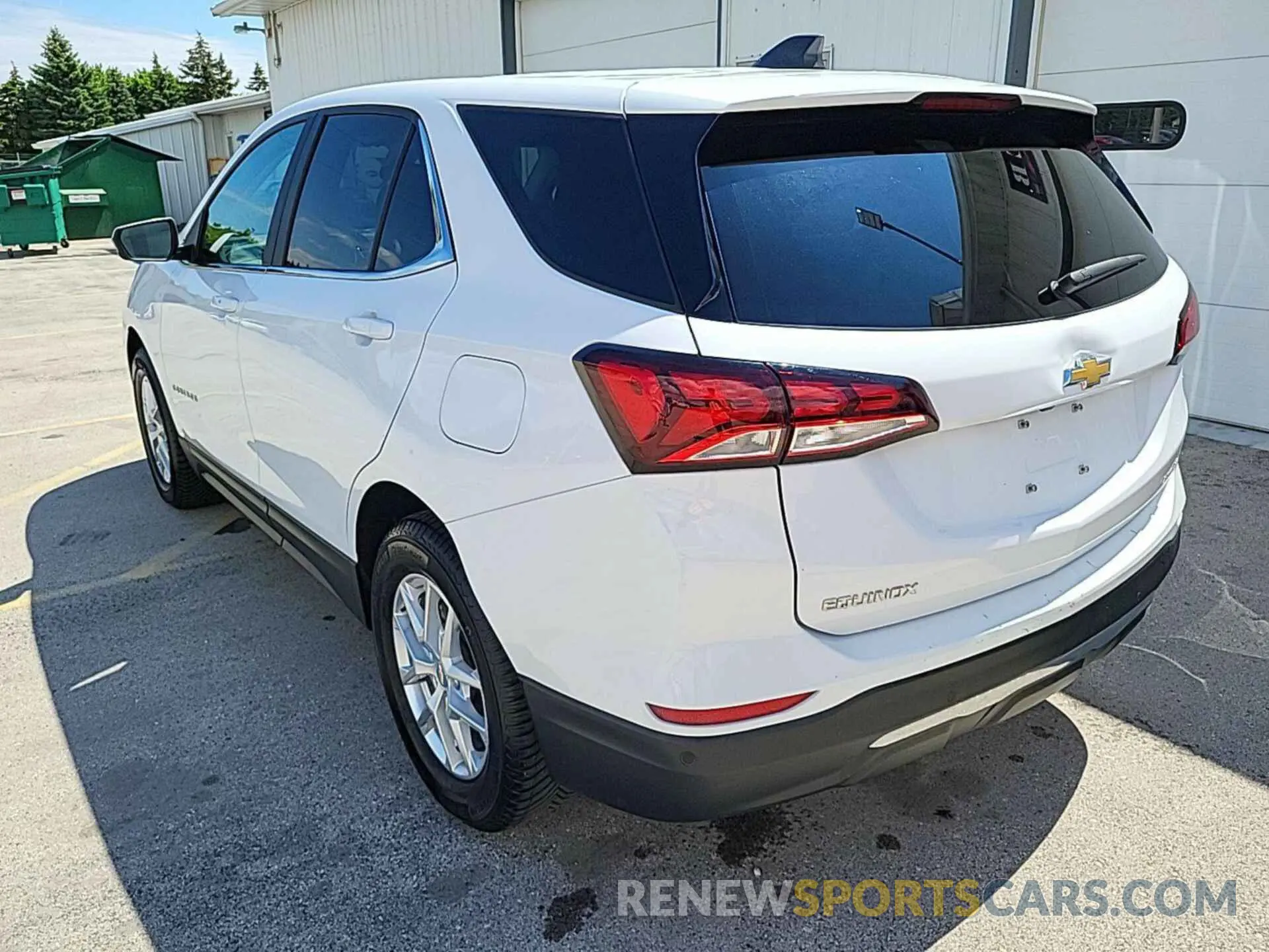 5 Photograph of a damaged car 3GNAXTEVXNL134991 CHEVROLET EQUINOX 2022