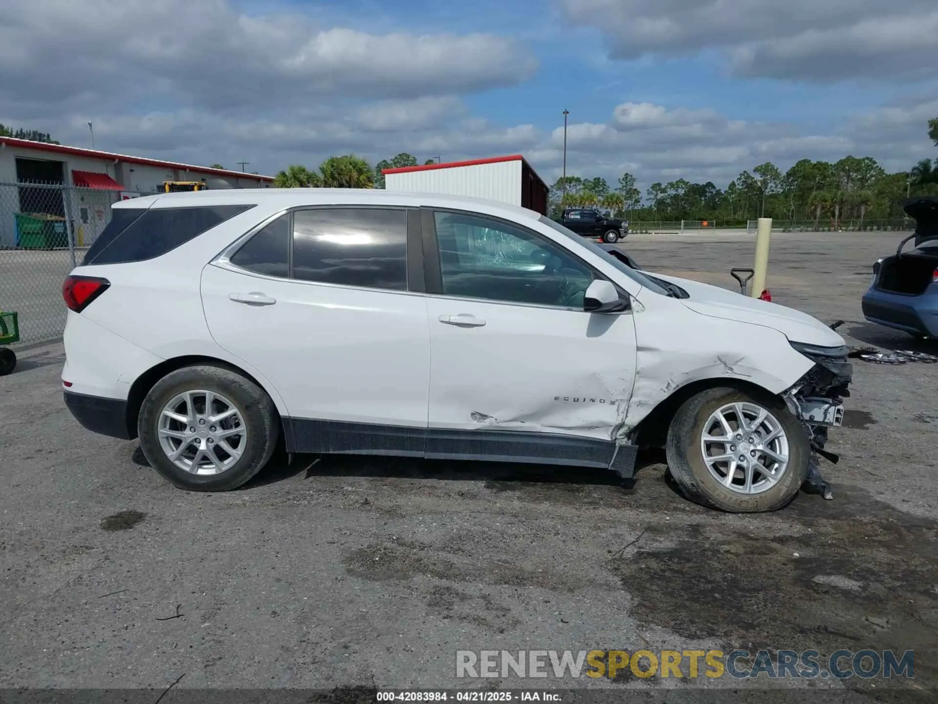 13 Photograph of a damaged car 3GNAXTEVXNL160281 CHEVROLET EQUINOX 2022