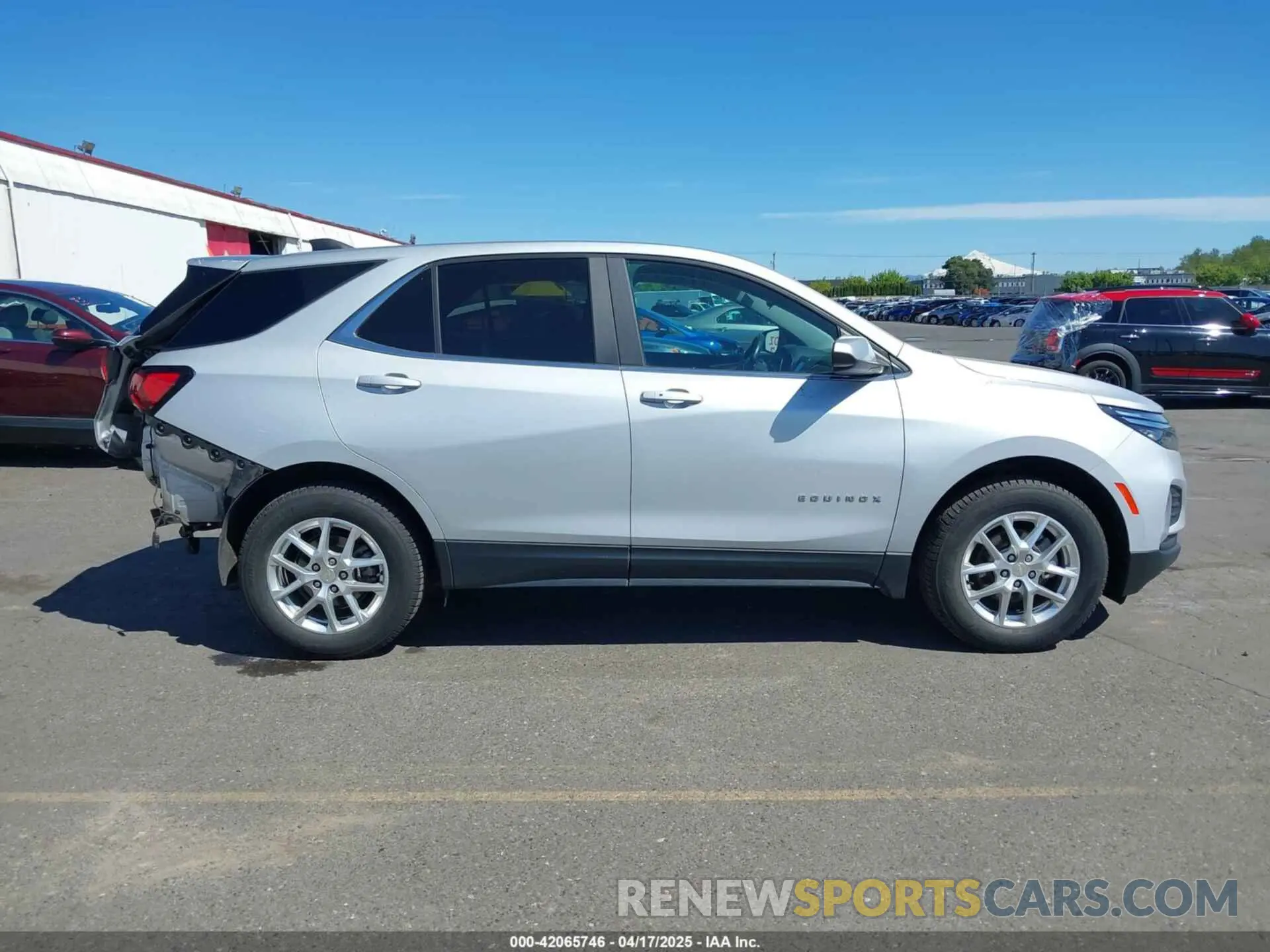 14 Photograph of a damaged car 3GNAXTEVXNL225291 CHEVROLET EQUINOX 2022
