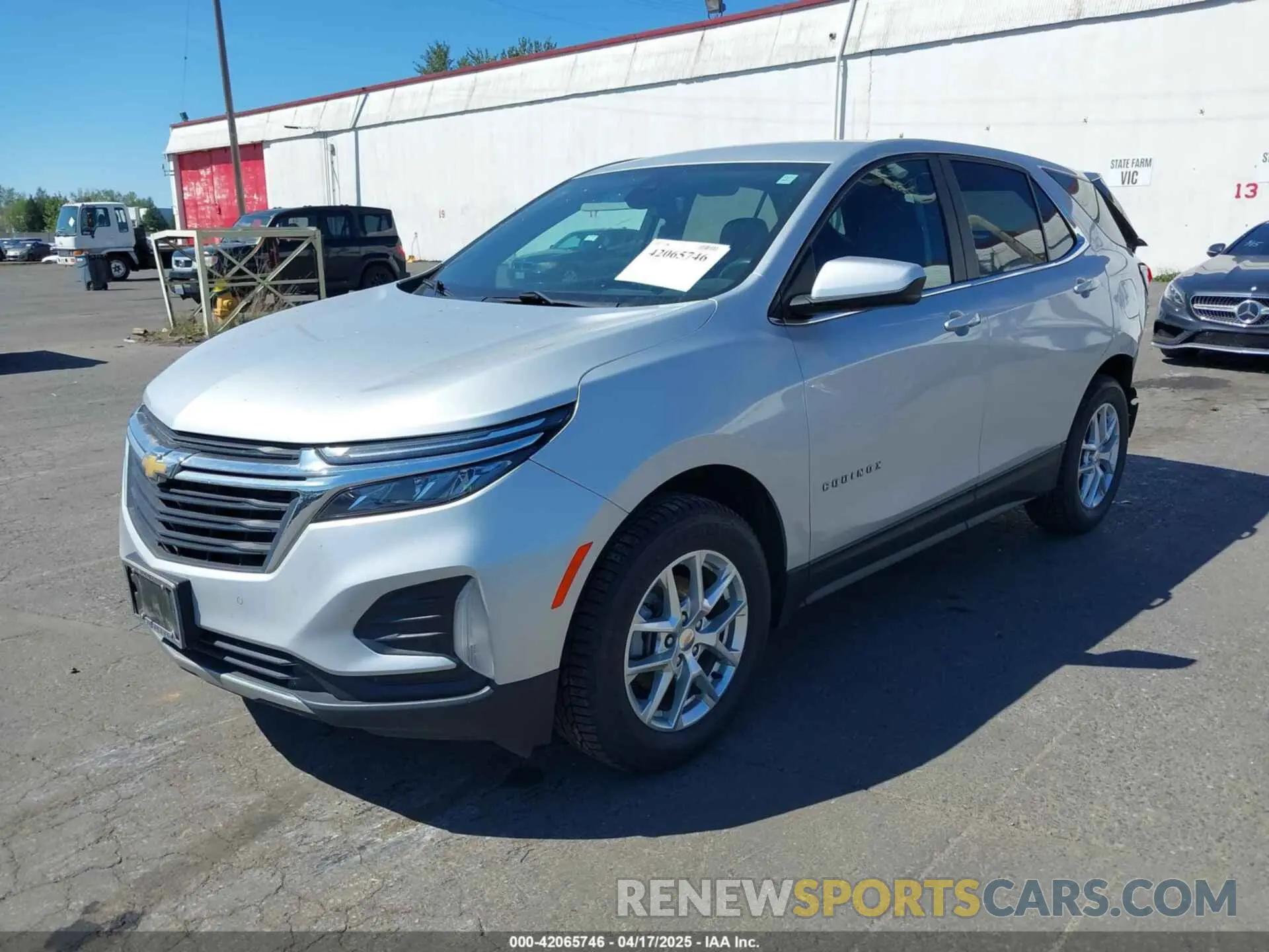 2 Photograph of a damaged car 3GNAXTEVXNL225291 CHEVROLET EQUINOX 2022