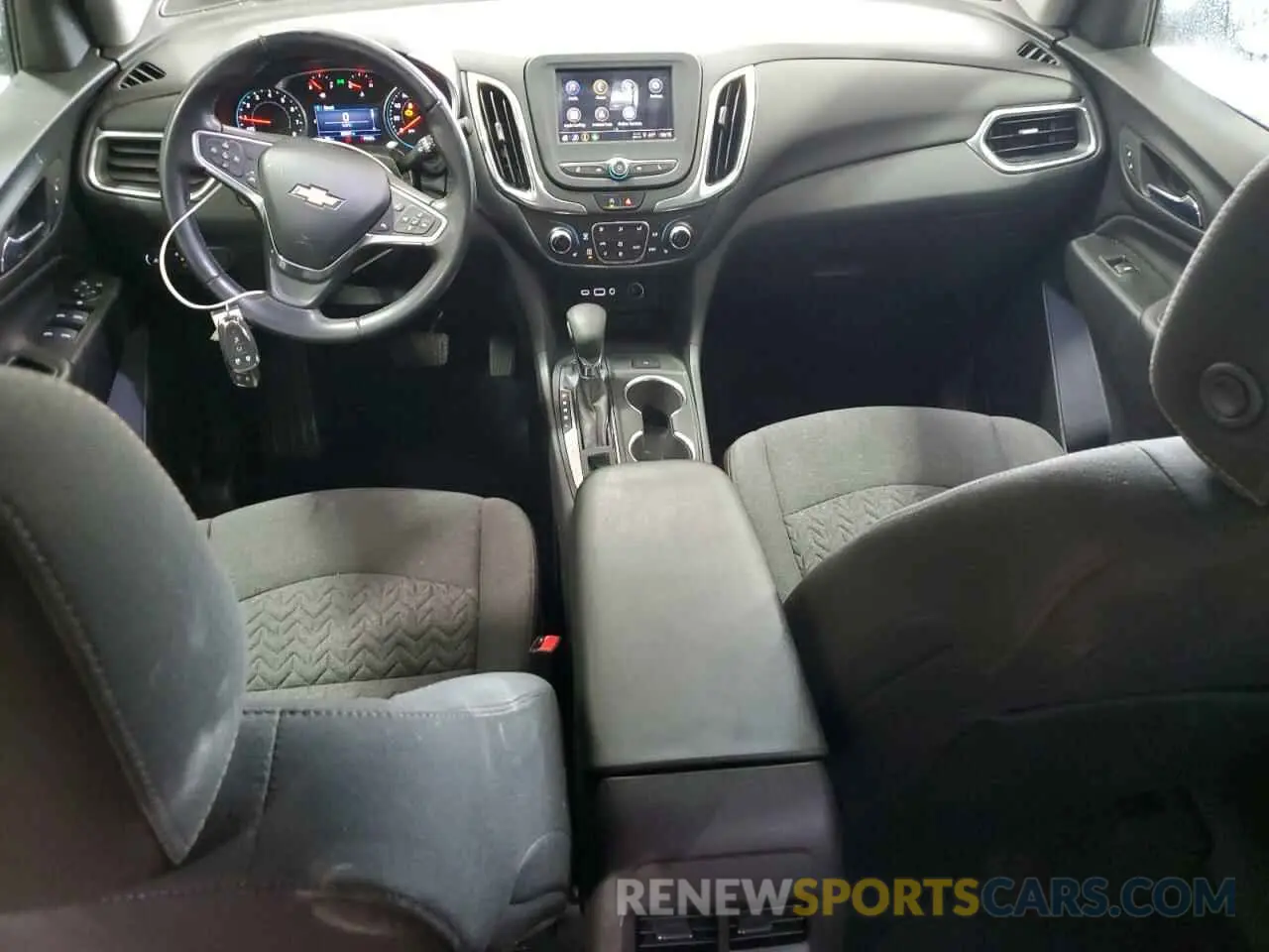 8 Photograph of a damaged car 3GNAXUEV0NL117896 CHEVROLET EQUINOX 2022