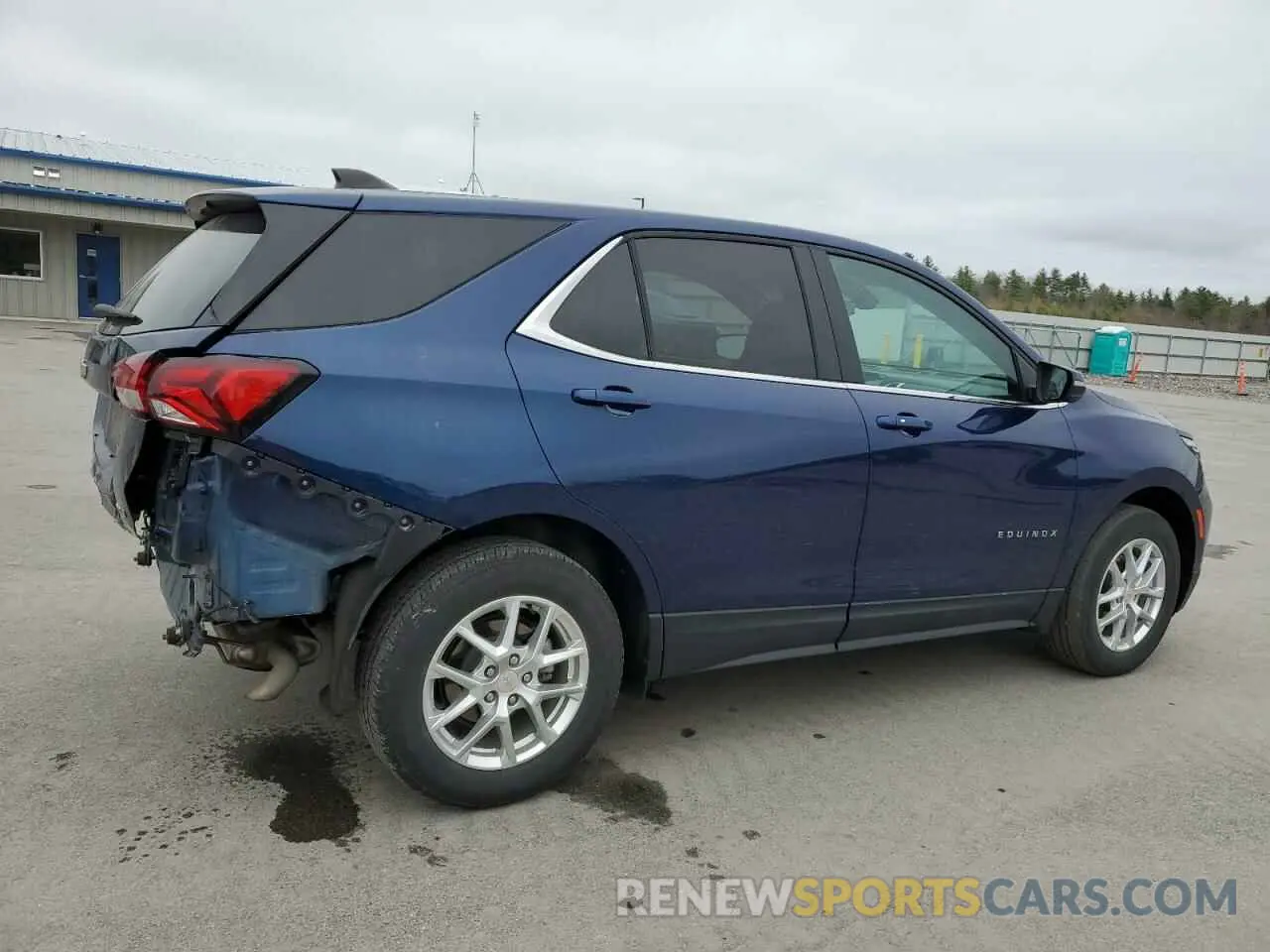 3 Photograph of a damaged car 3GNAXUEV0NL153796 CHEVROLET EQUINOX 2022
