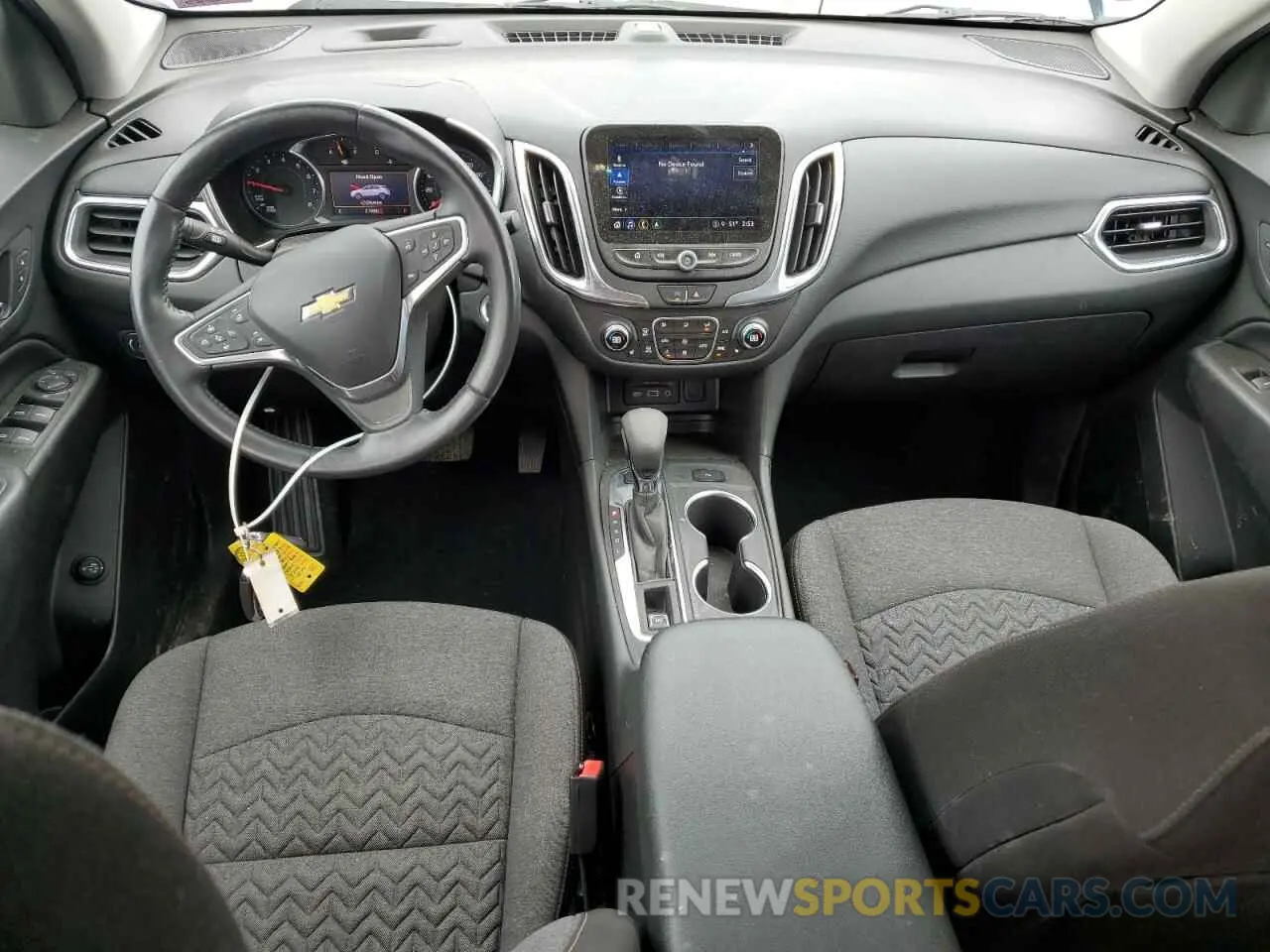 8 Photograph of a damaged car 3GNAXUEV0NL153796 CHEVROLET EQUINOX 2022