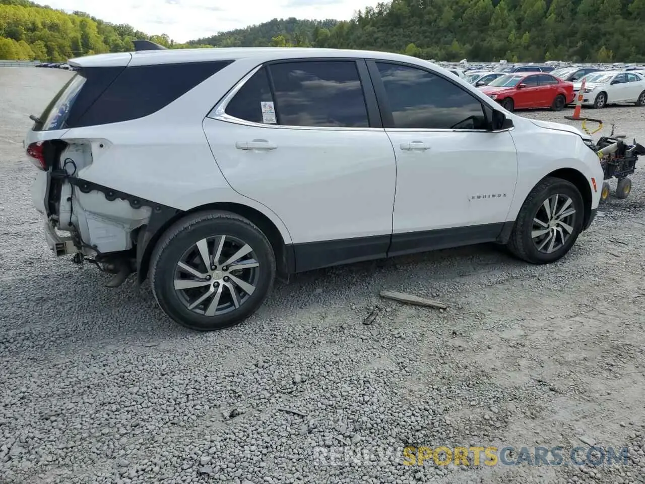 3 Photograph of a damaged car 3GNAXUEV0NL161588 CHEVROLET EQUINOX 2022