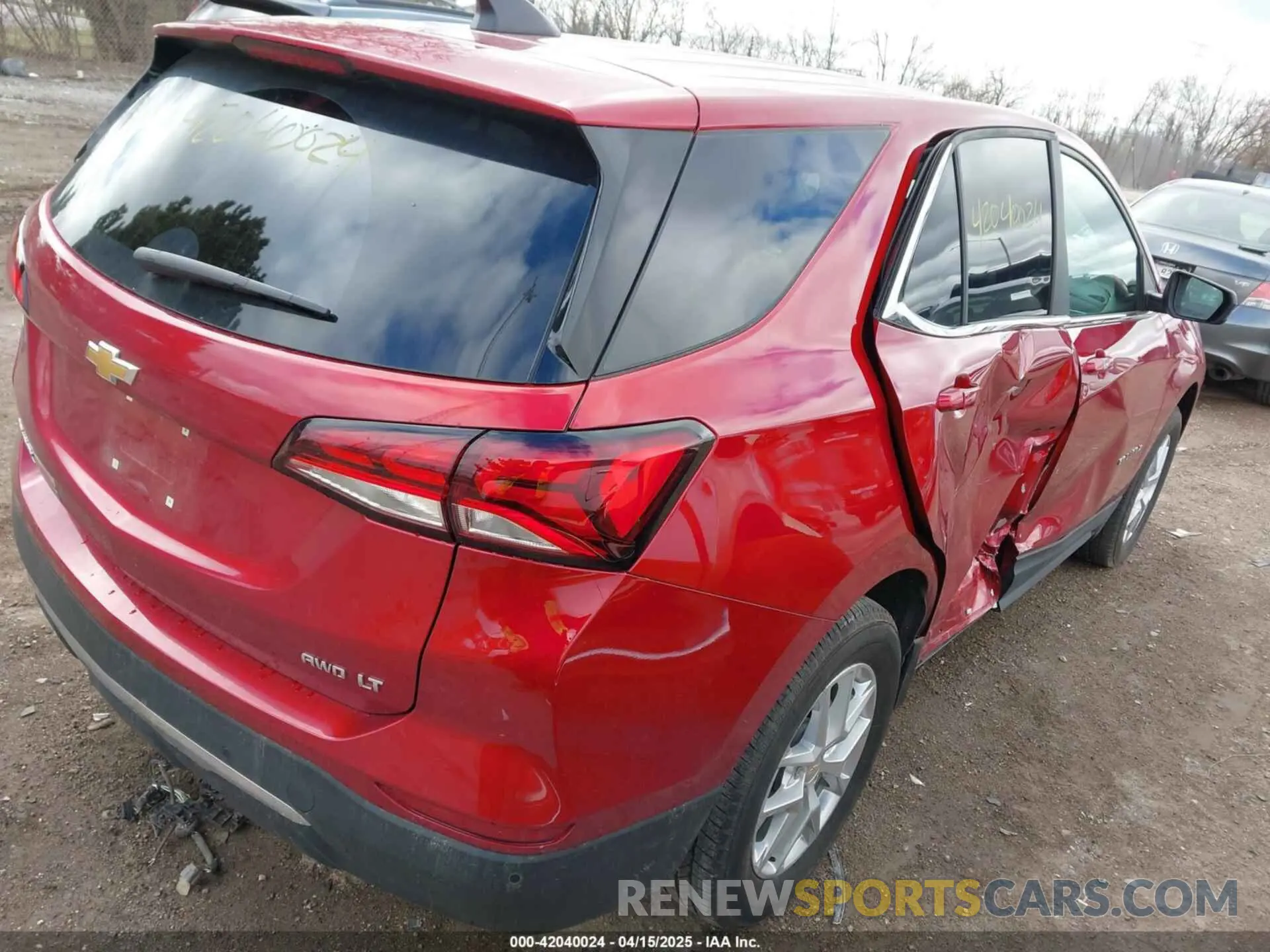 4 Photograph of a damaged car 3GNAXUEV0NL178536 CHEVROLET EQUINOX 2022