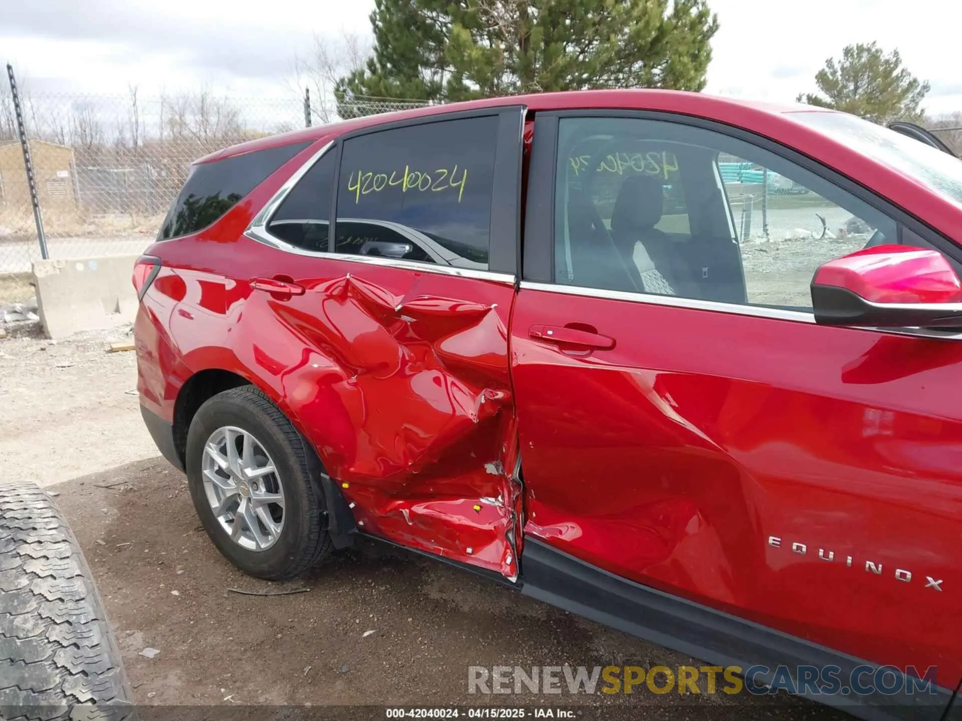 6 Photograph of a damaged car 3GNAXUEV0NL178536 CHEVROLET EQUINOX 2022