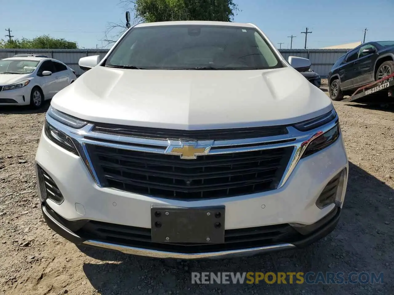 5 Photograph of a damaged car 3GNAXUEV0NL193957 CHEVROLET EQUINOX 2022