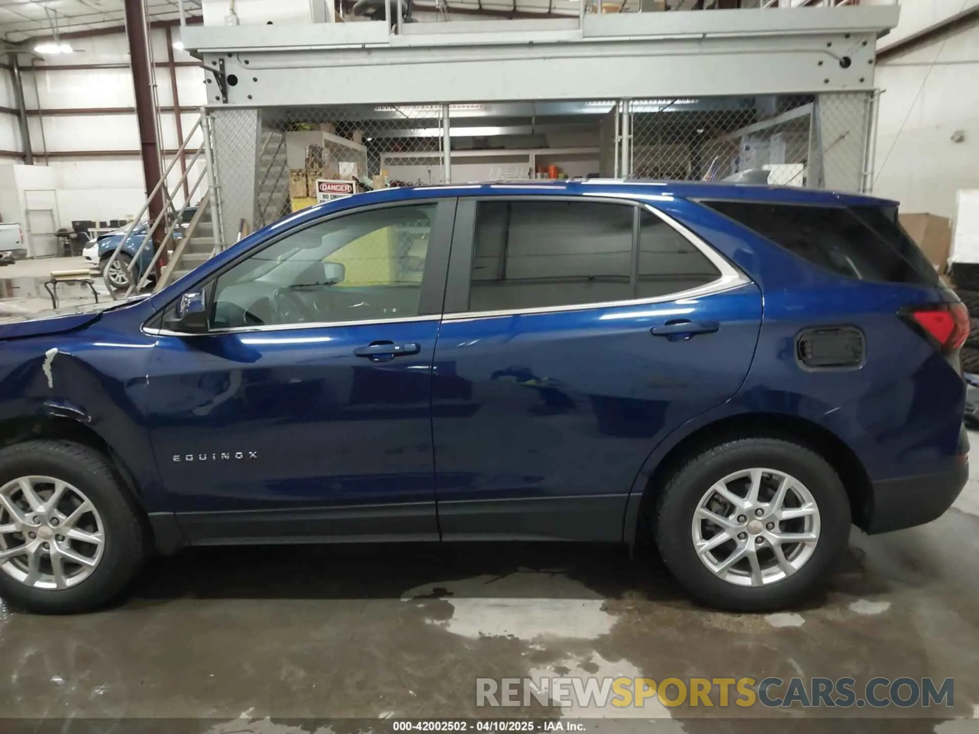 15 Photograph of a damaged car 3GNAXUEV0NL223572 CHEVROLET EQUINOX 2022