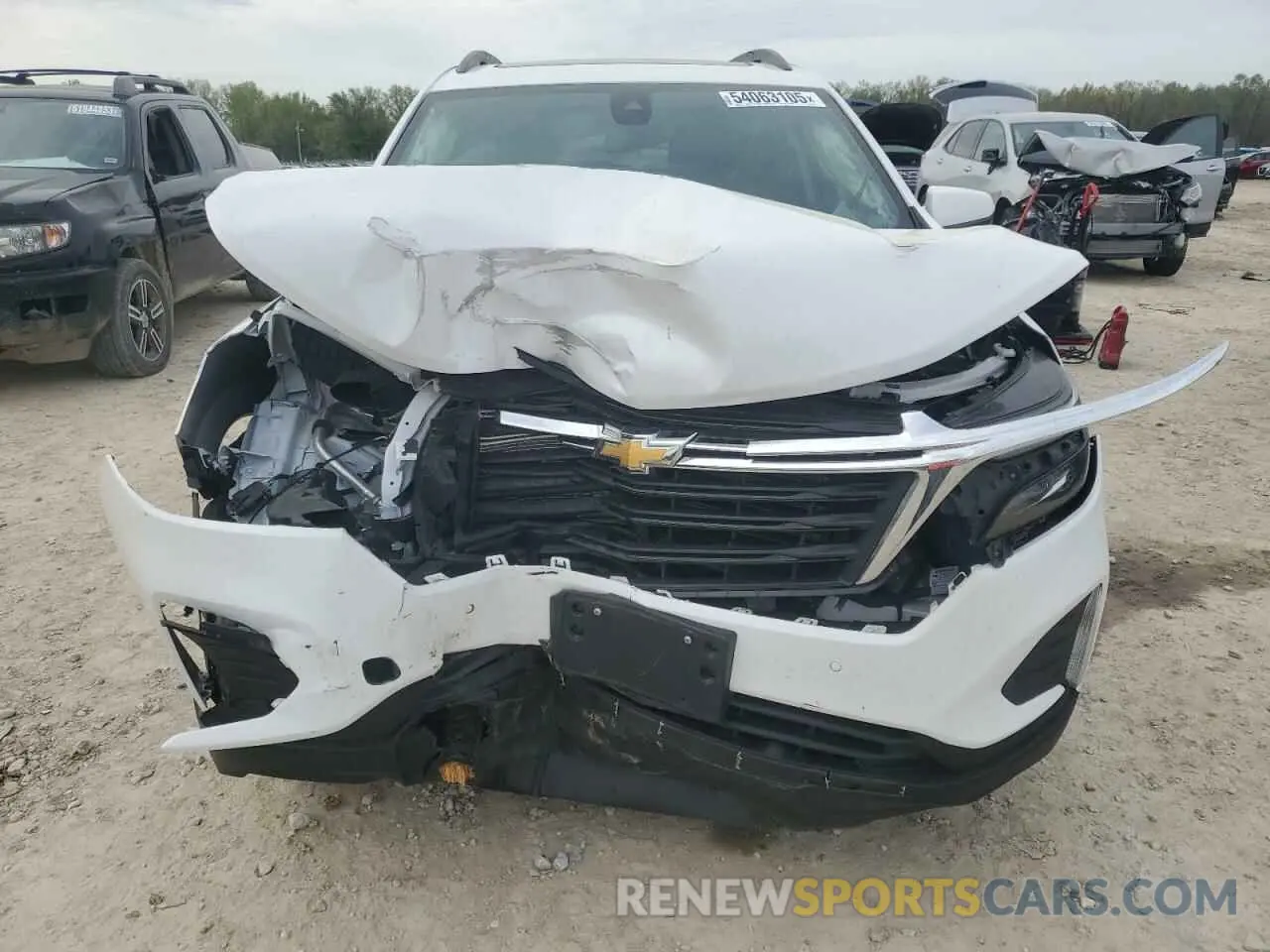 5 Photograph of a damaged car 3GNAXUEV0NL255261 CHEVROLET EQUINOX 2022