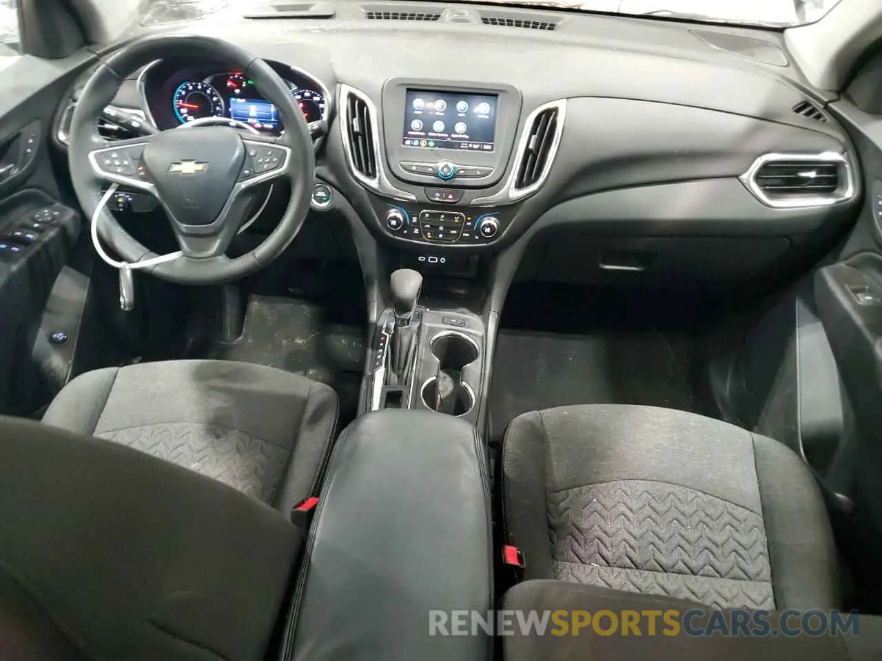 8 Photograph of a damaged car 3GNAXUEV0NL294495 CHEVROLET EQUINOX 2022