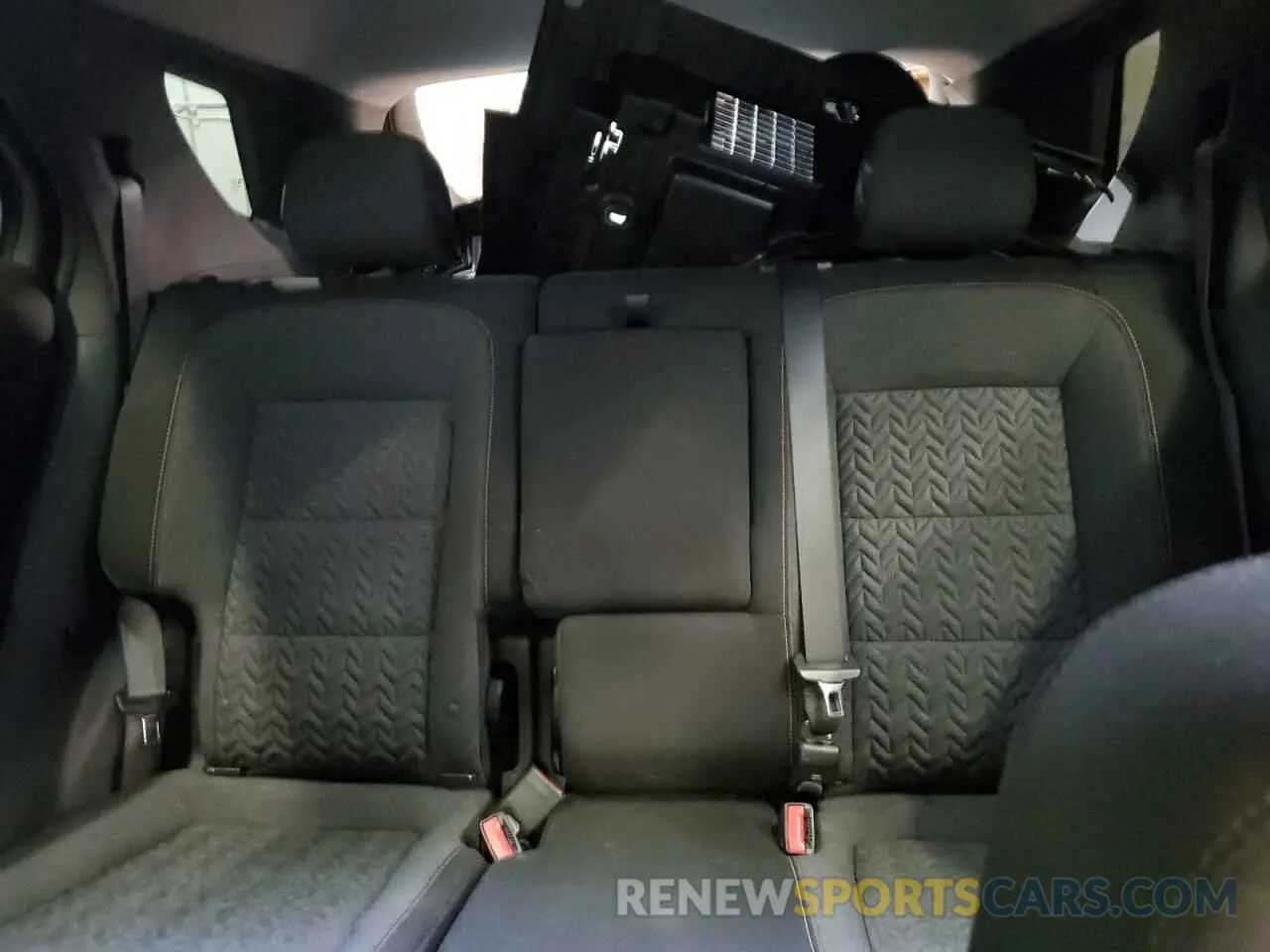 10 Photograph of a damaged car 3GNAXUEV0NS102370 CHEVROLET EQUINOX 2022