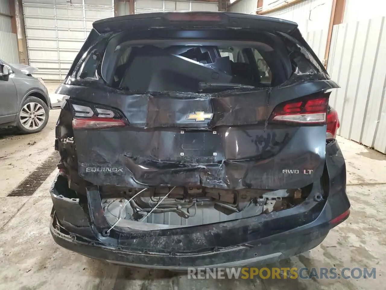 6 Photograph of a damaged car 3GNAXUEV0NS102370 CHEVROLET EQUINOX 2022
