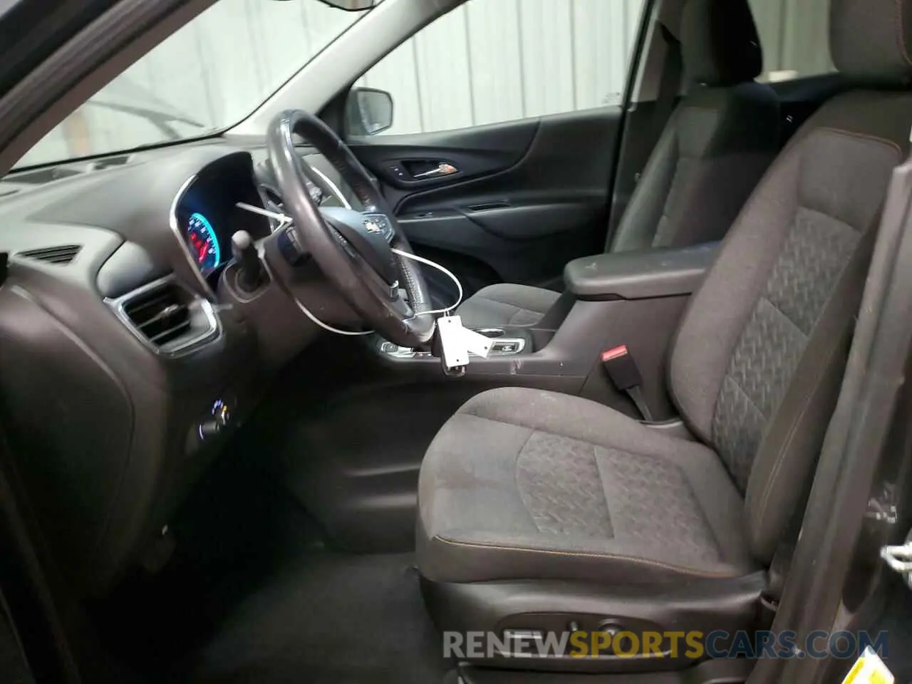7 Photograph of a damaged car 3GNAXUEV0NS102370 CHEVROLET EQUINOX 2022