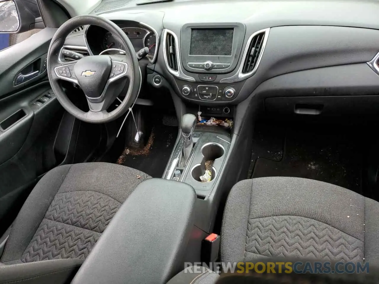 8 Photograph of a damaged car 3GNAXUEV1NL136019 CHEVROLET EQUINOX 2022