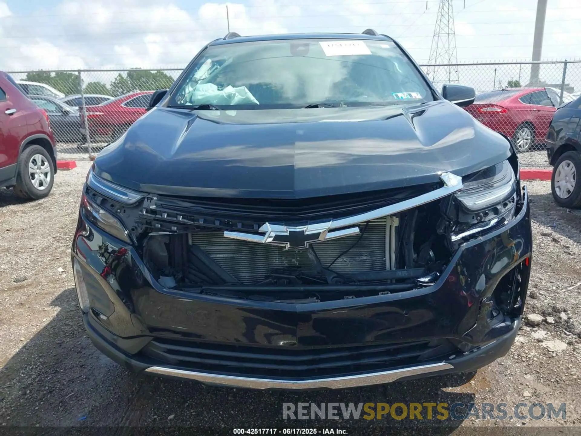 12 Photograph of a damaged car 3GNAXUEV1NL140989 CHEVROLET EQUINOX 2022