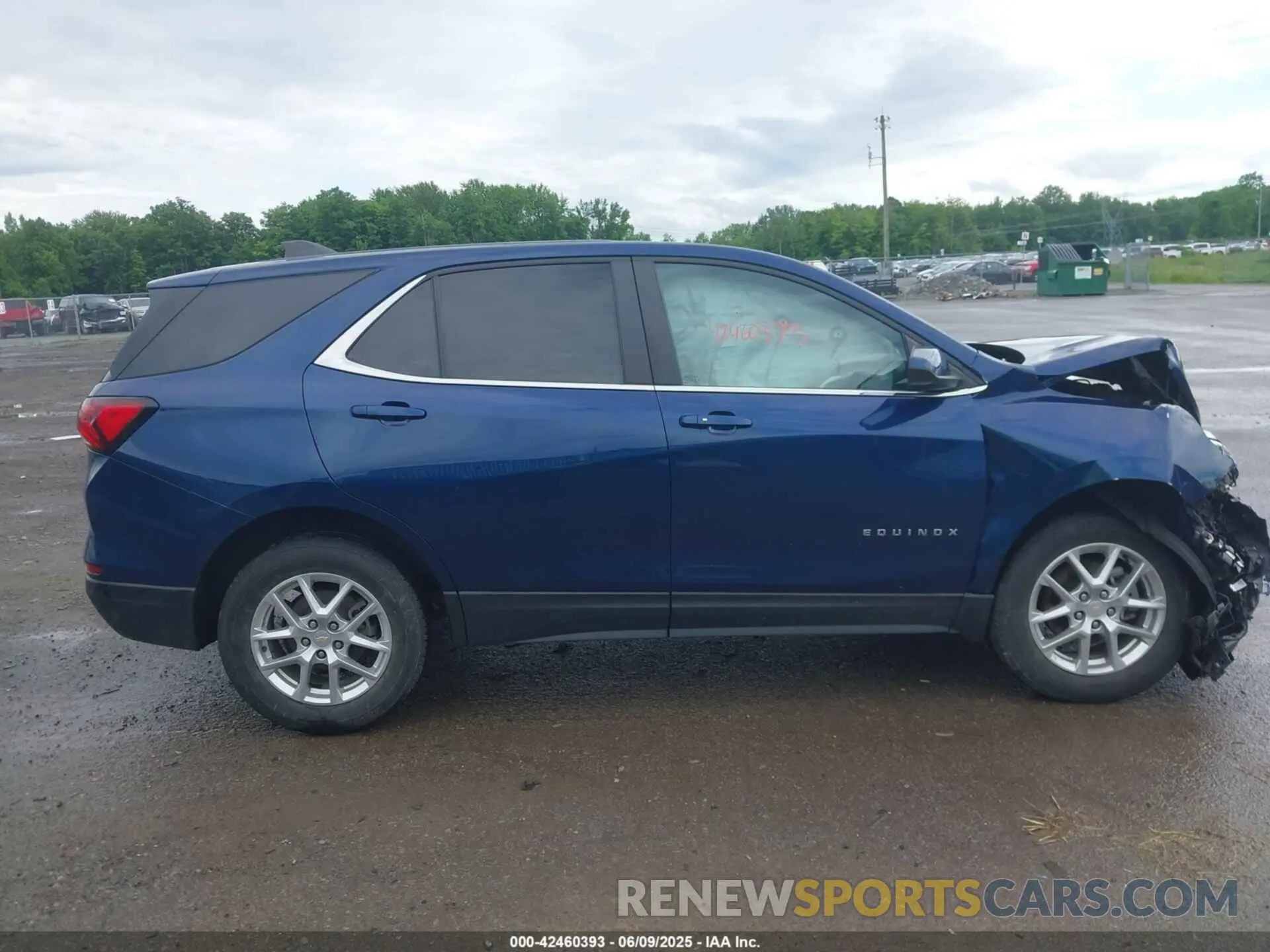 13 Photograph of a damaged car 3GNAXUEV1NL260159 CHEVROLET EQUINOX 2022